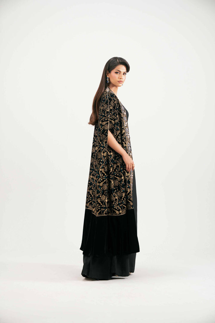 NishatUAE - Black Embroidered Velvet 3-piece Ready To Wear Suit