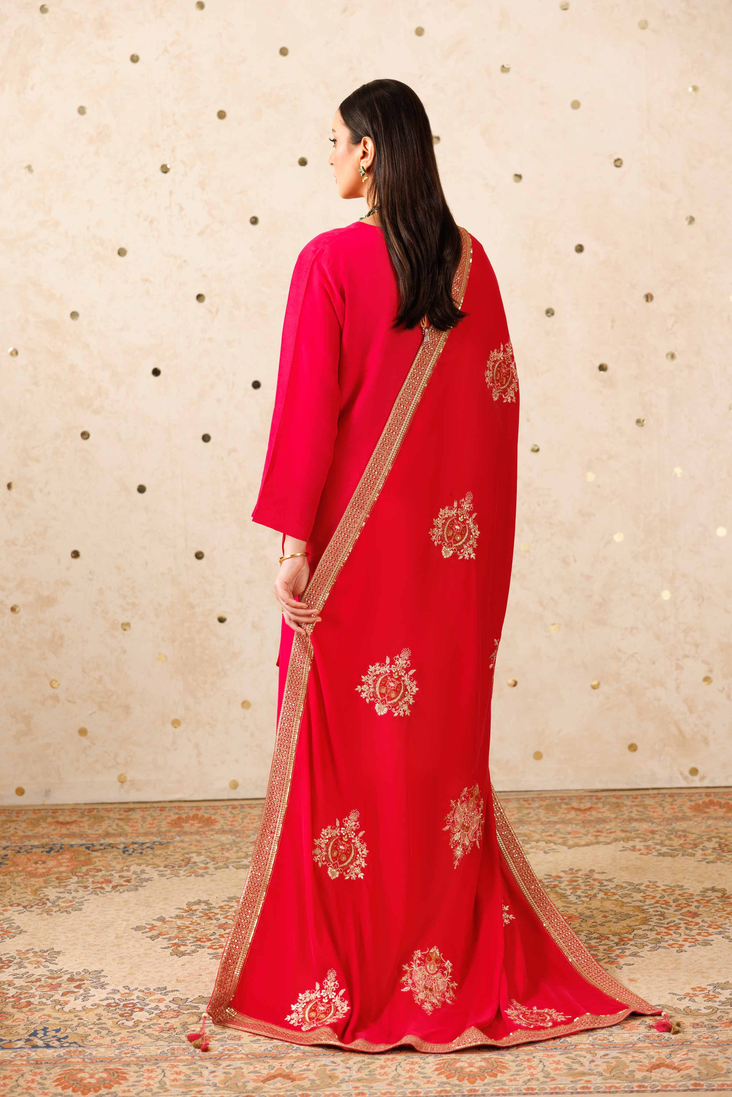NISHATUAE - Red Embroidered Velvet shawl