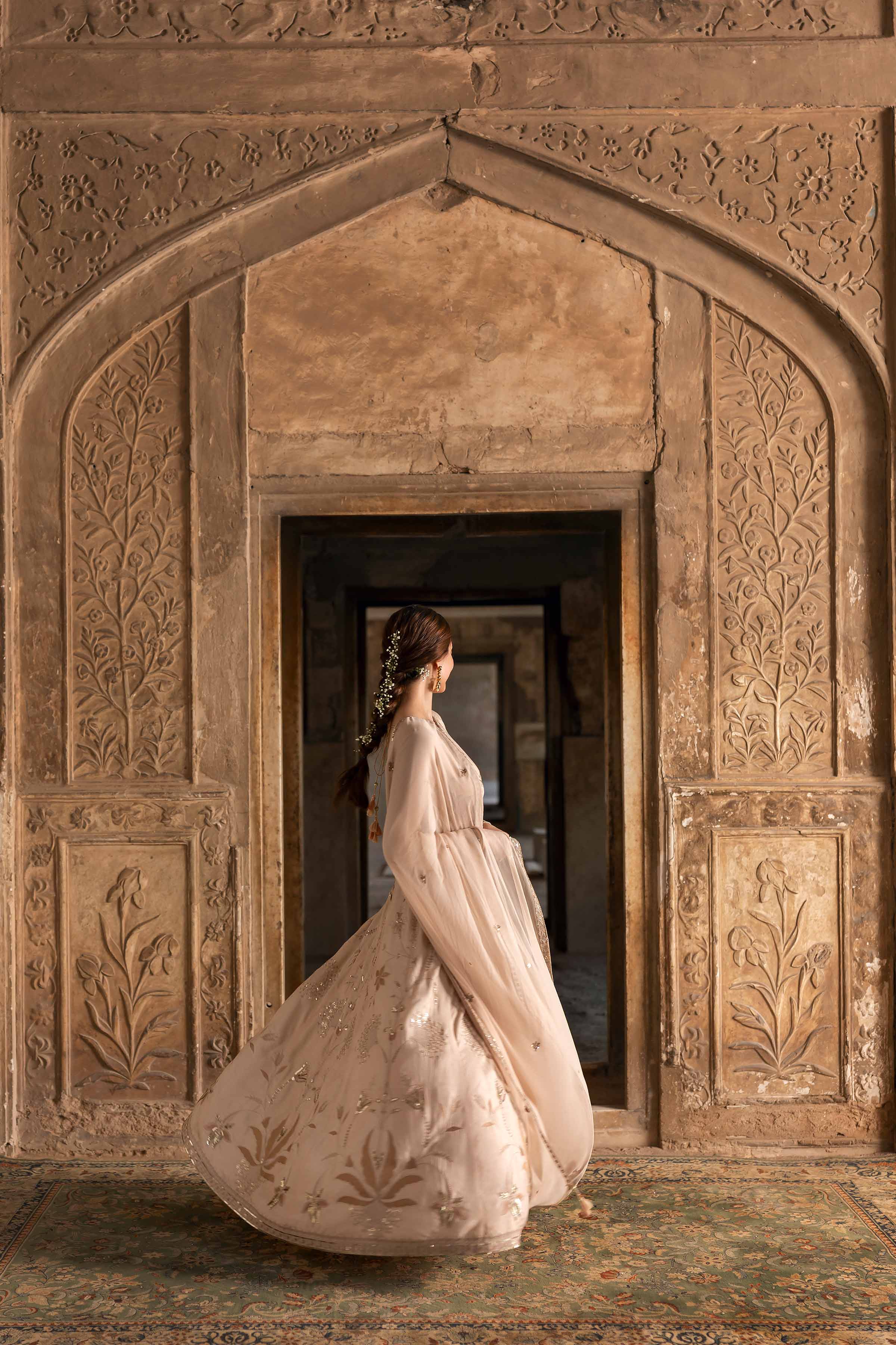 NISHATUAE - Off White Embroidered Viscose 2-piece Ready to wear Dress