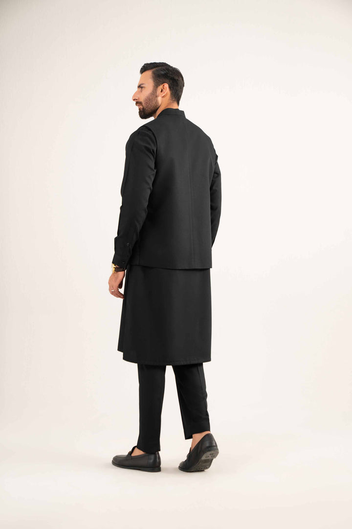 NISHATUAE - Black Solids Linen Ready to wear Waistcoat