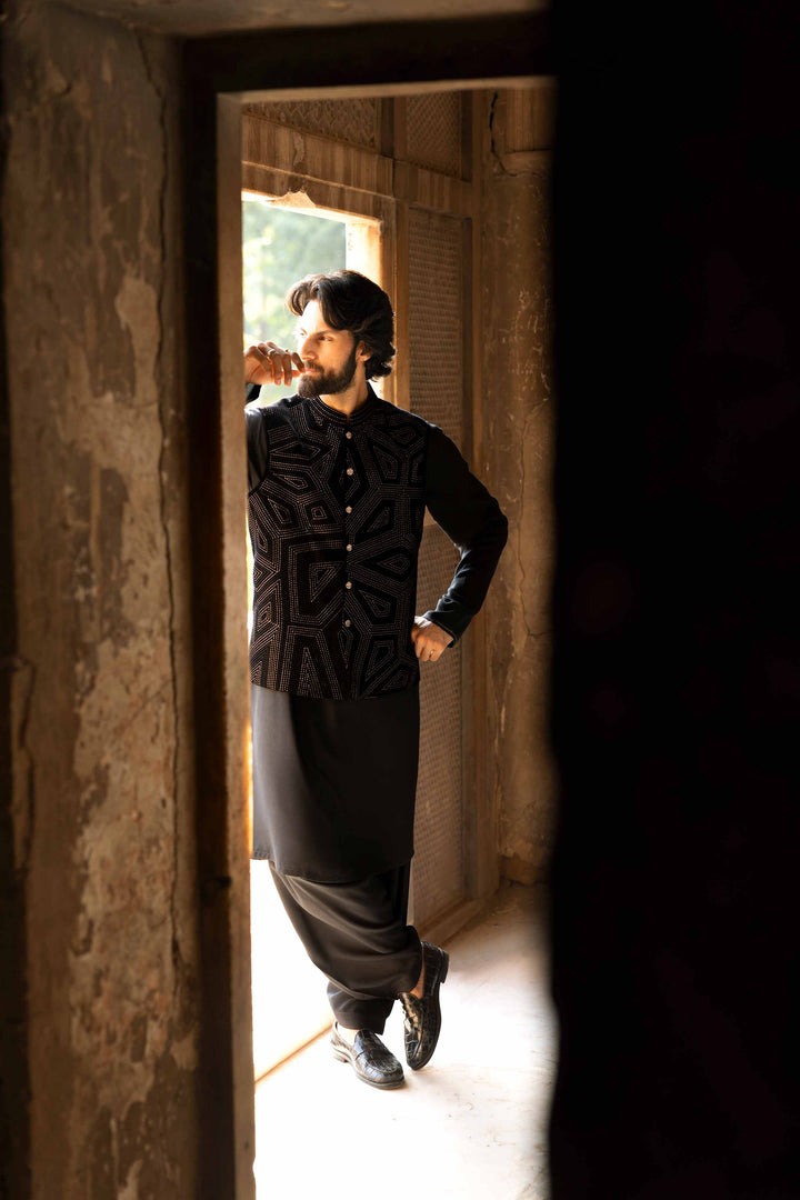 NISHATUAE - Red Embroidered Velvet Ready to wear ready to wear