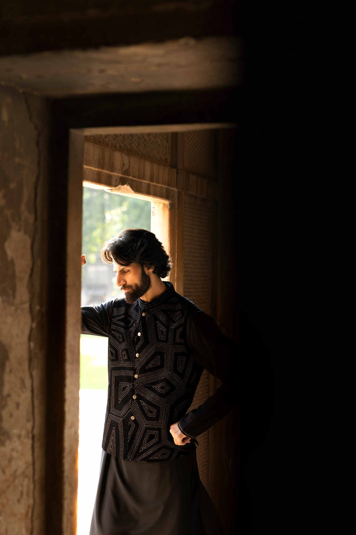 NISHATUAE - Red Embroidered Velvet Ready to wear ready to wear