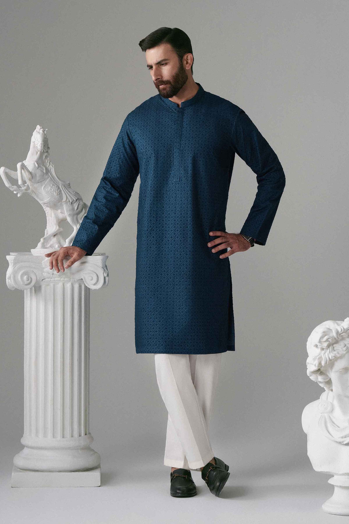 Blue Embroidered Kurta in Cotton ready-to-wear