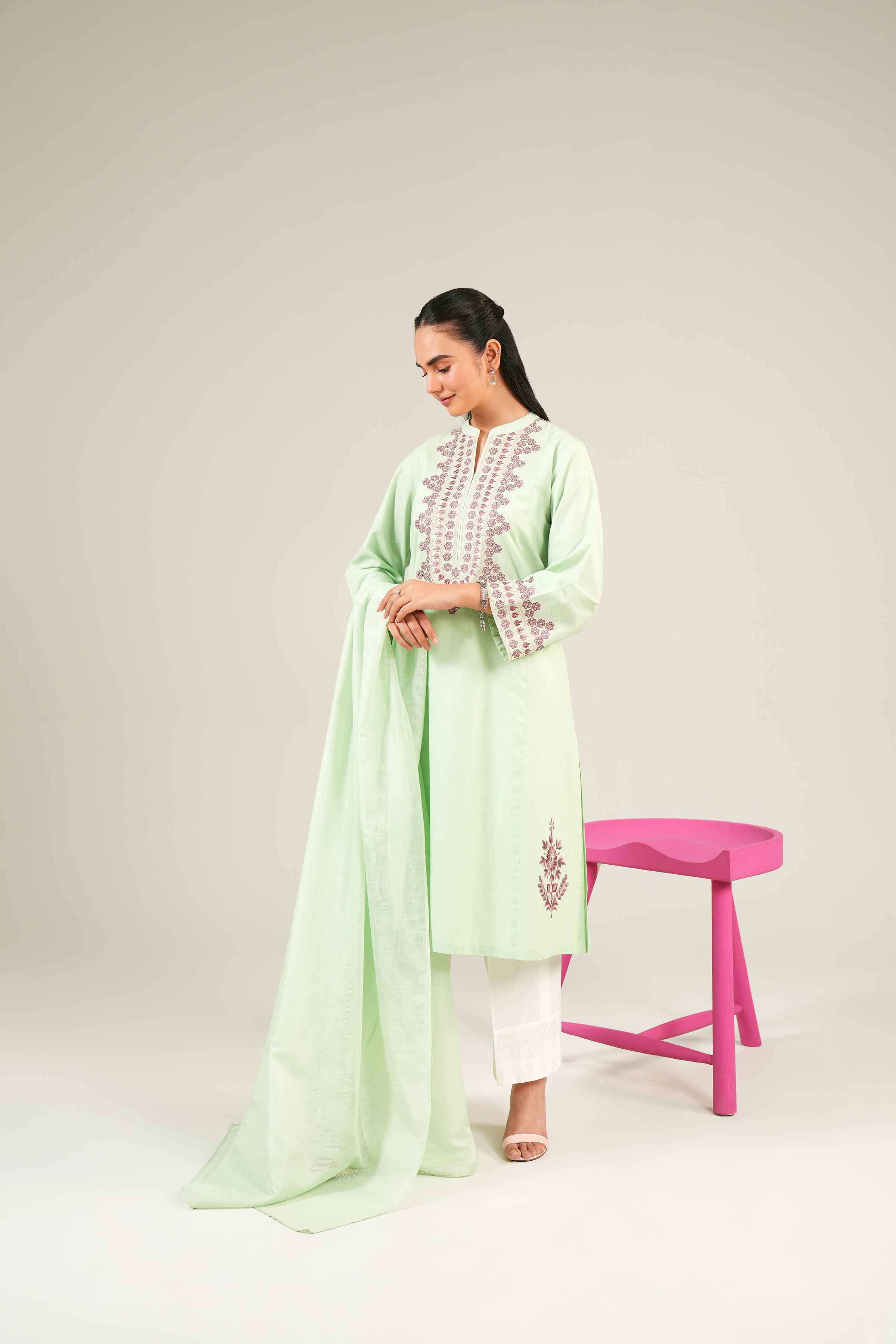 2 Piece - Embroidered Suit - PE24-84