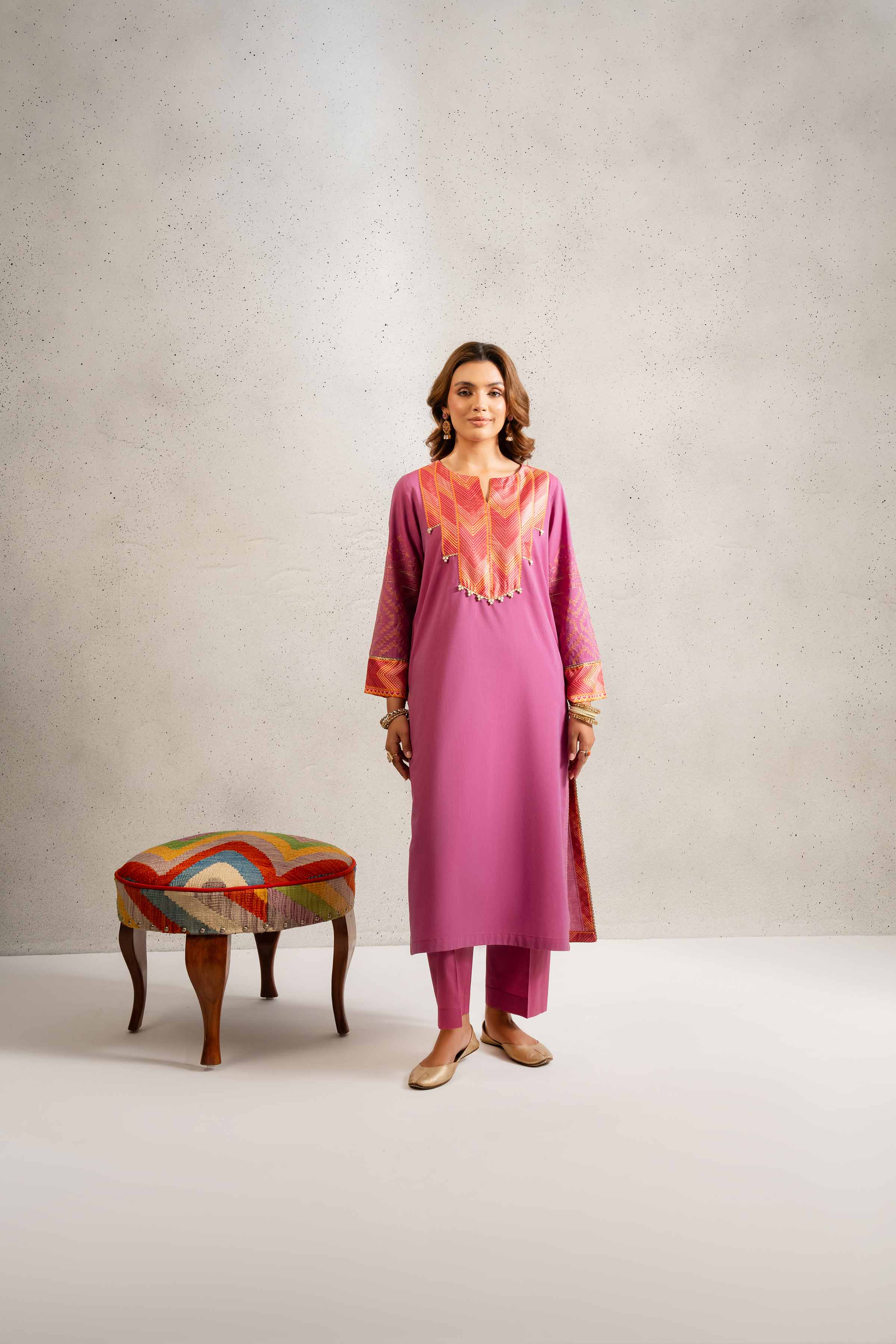 2 Piece - Embroidered Suit - PE25-109