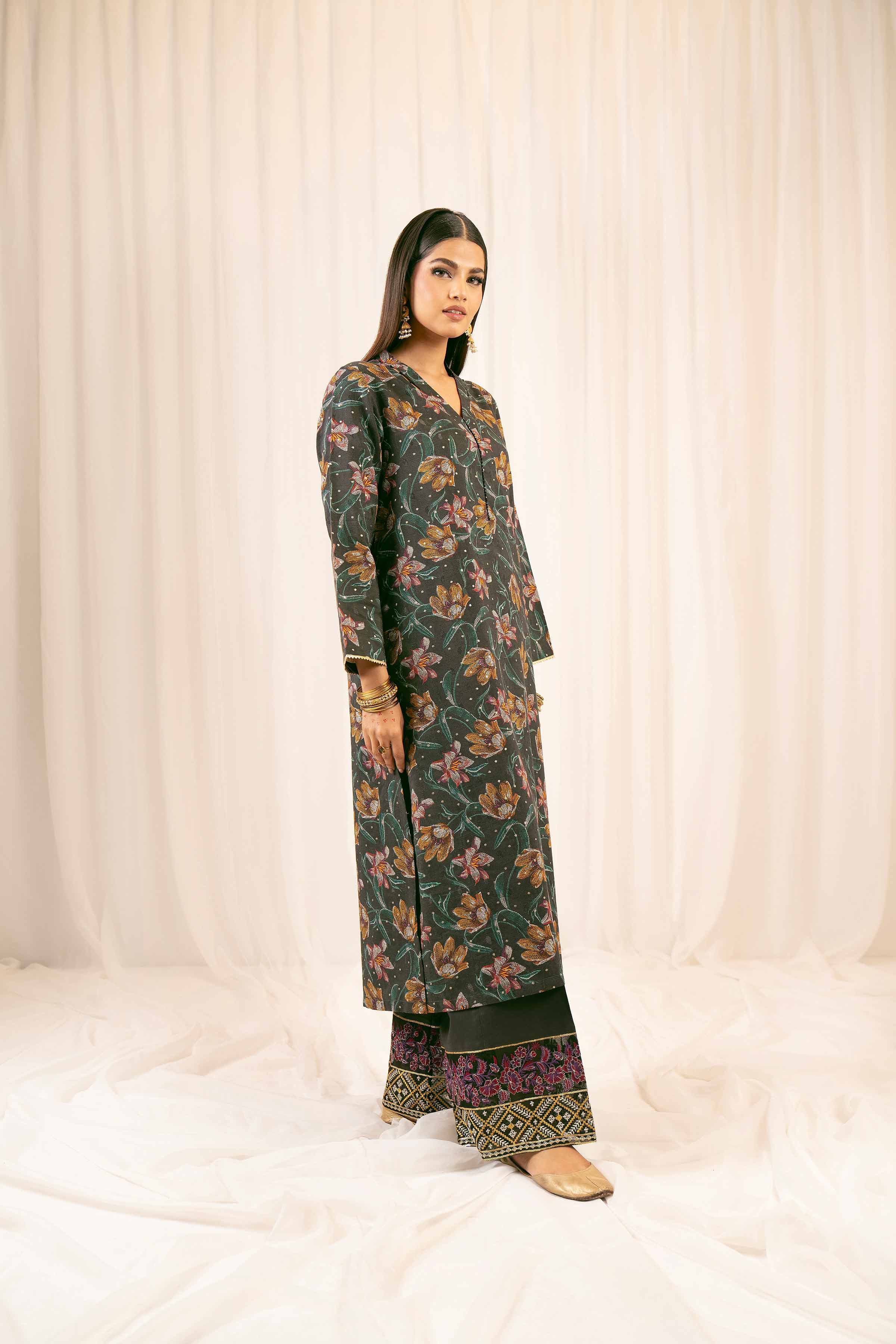 2 Piece - Printed Embroidered Suit - PFE25-15