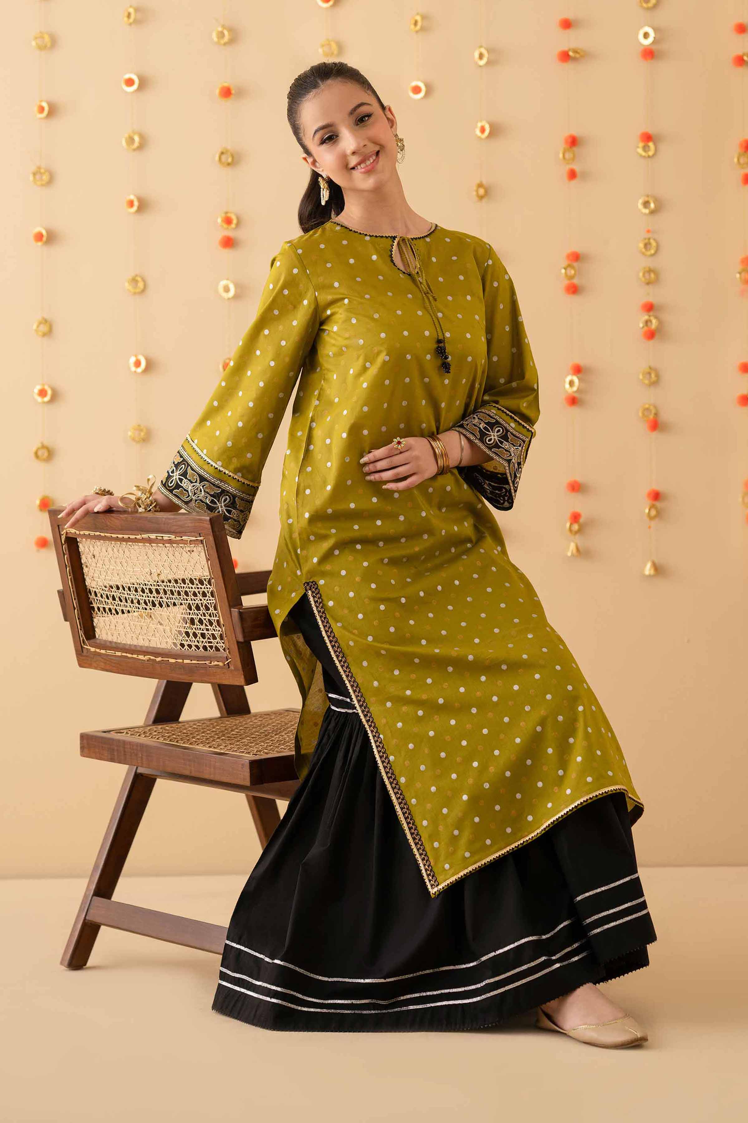 Printed Embroidered Shirt - PE25-206