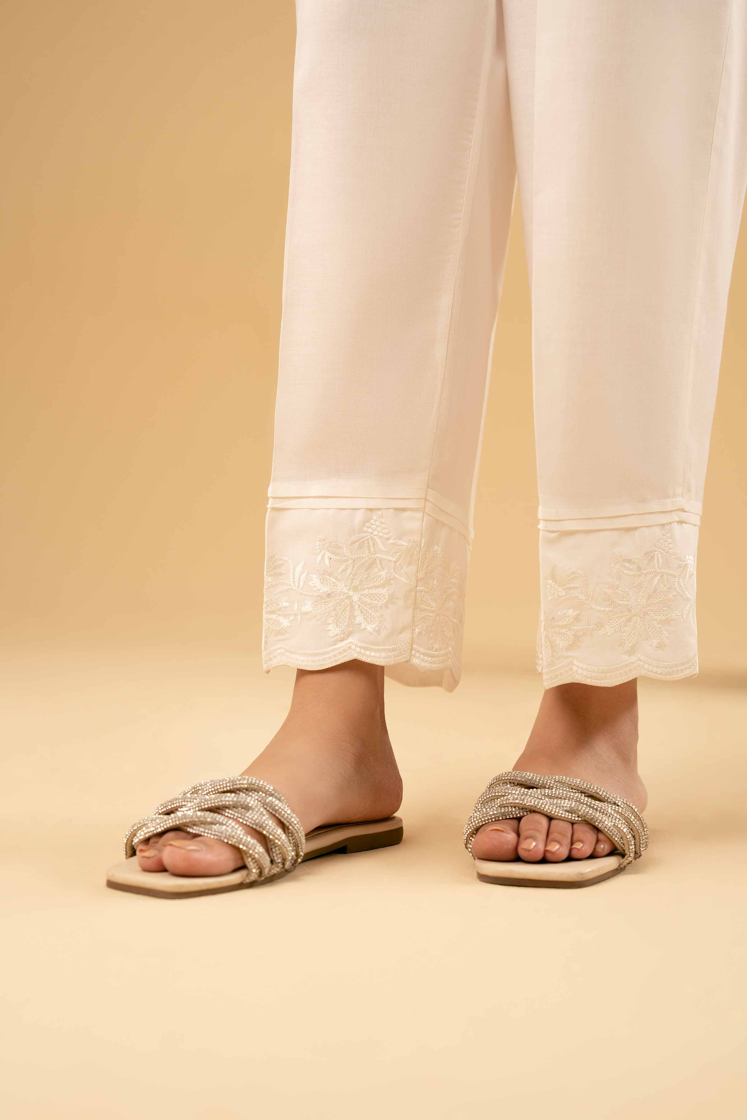 Embroidered Trousers - PE25-237