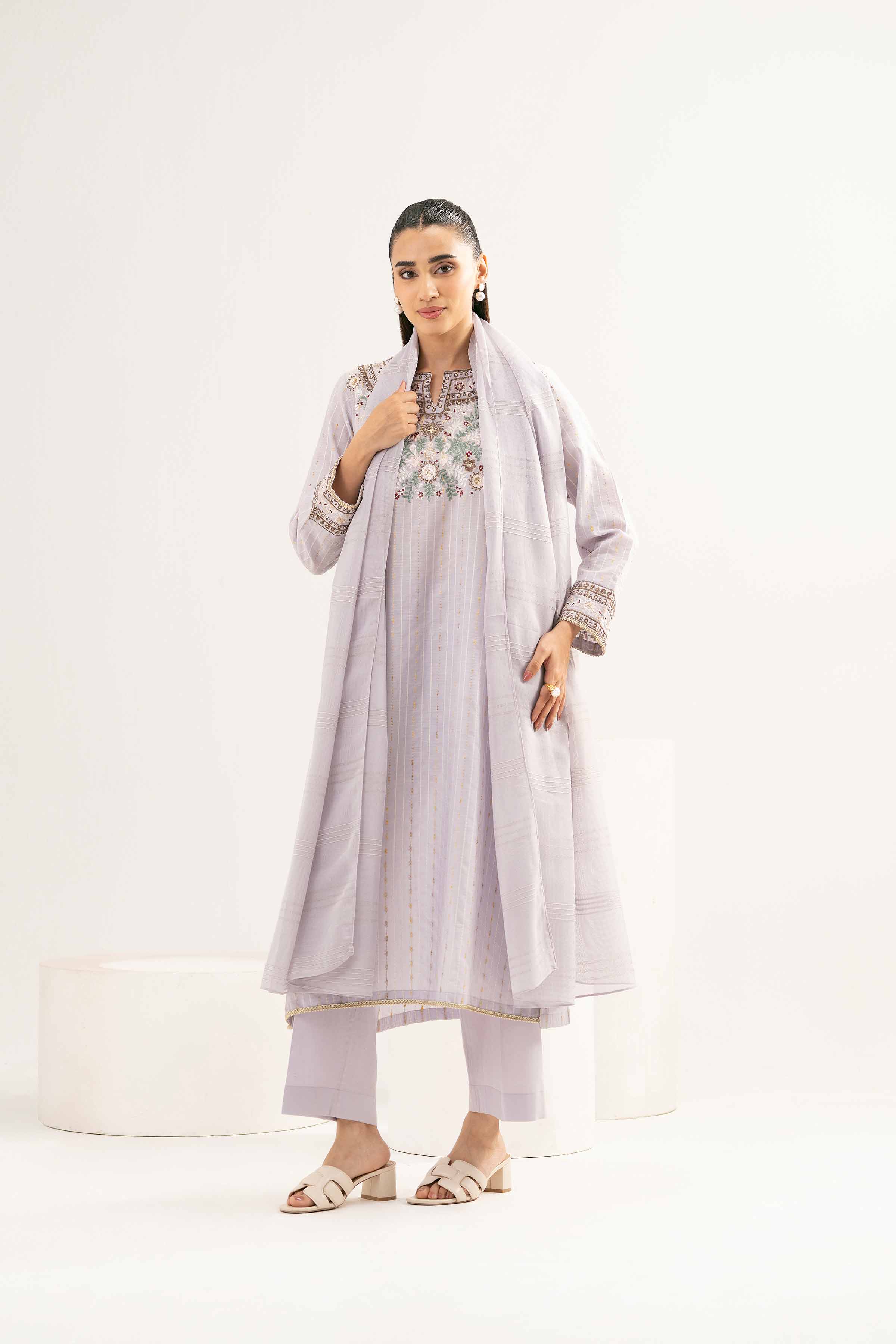 3 Piece - Embroidered Suit - PE25-242