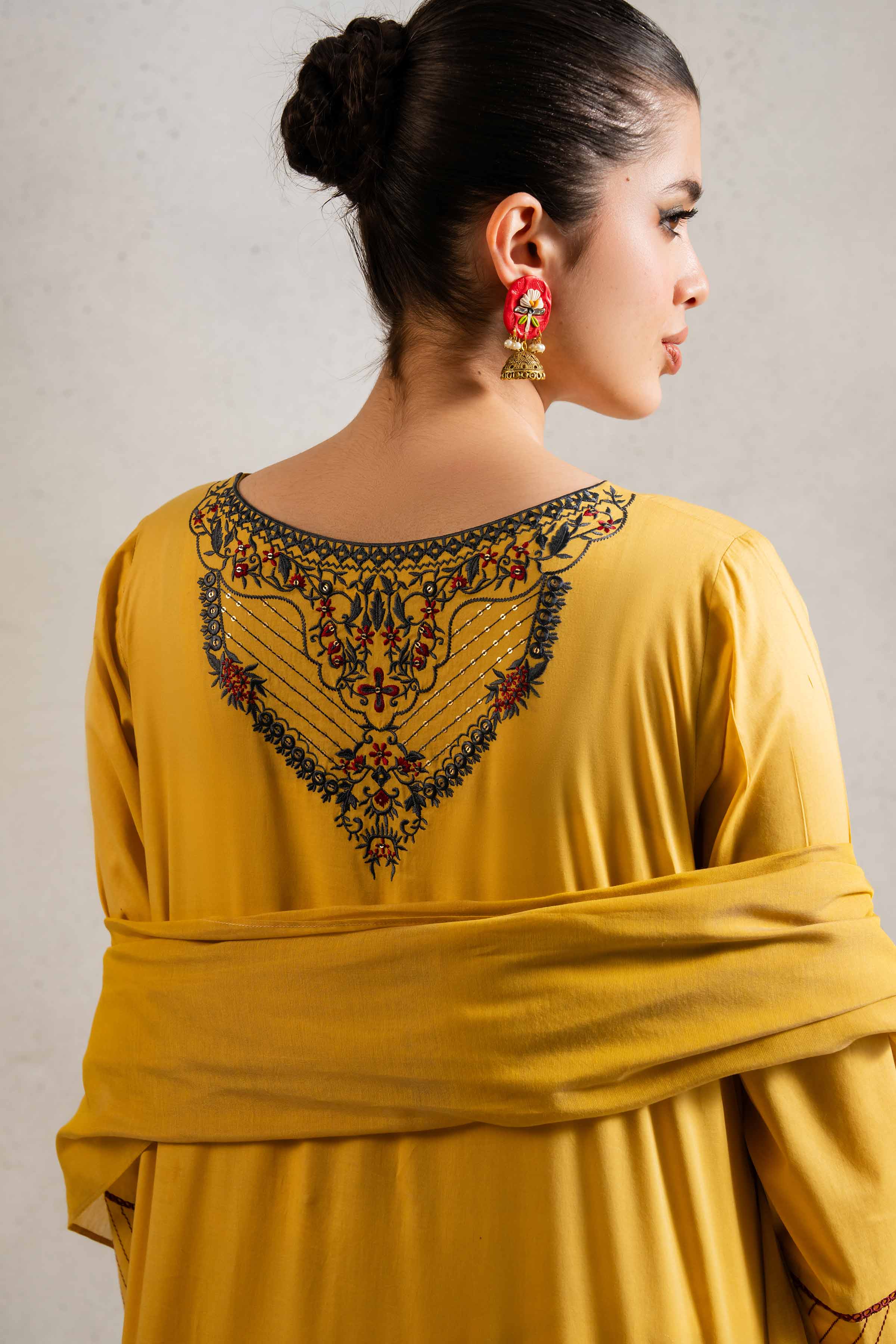 3 Piece - Embroidered Suit - PE25-318