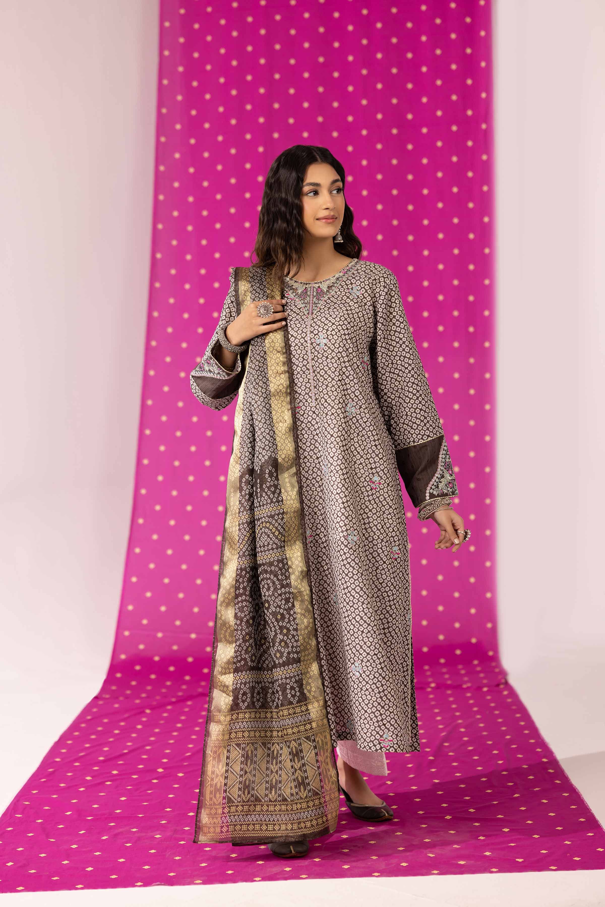 2 Piece - Printed Embroidered Suit - PE25-339