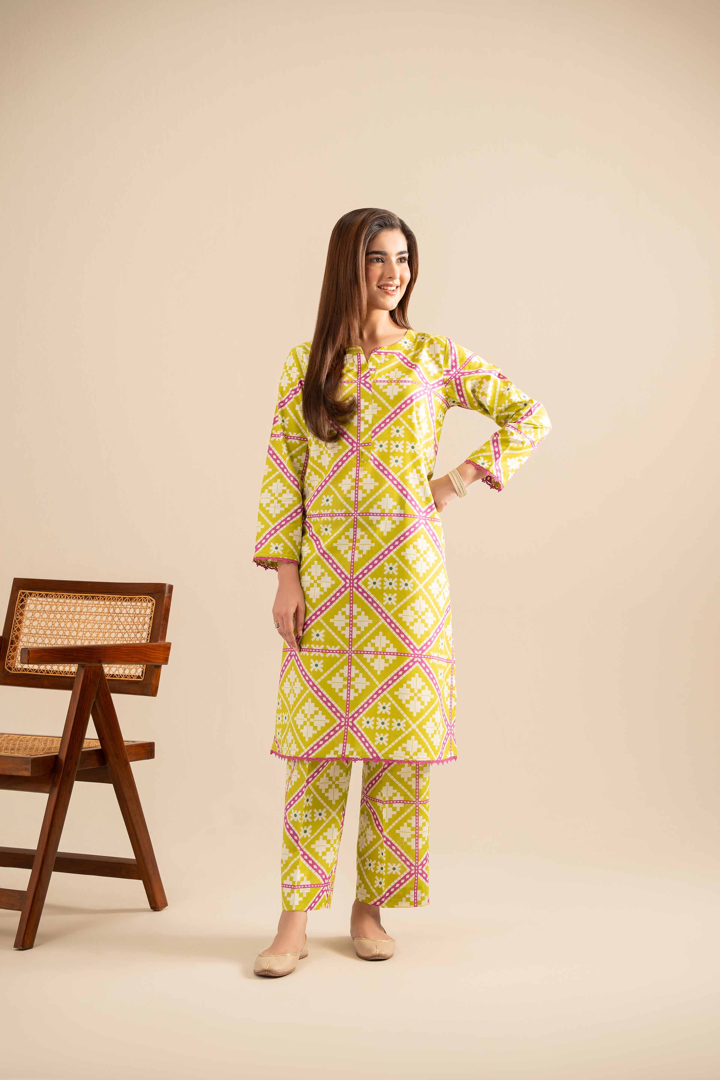 2 Piece - Printed Suit - PE25-405
