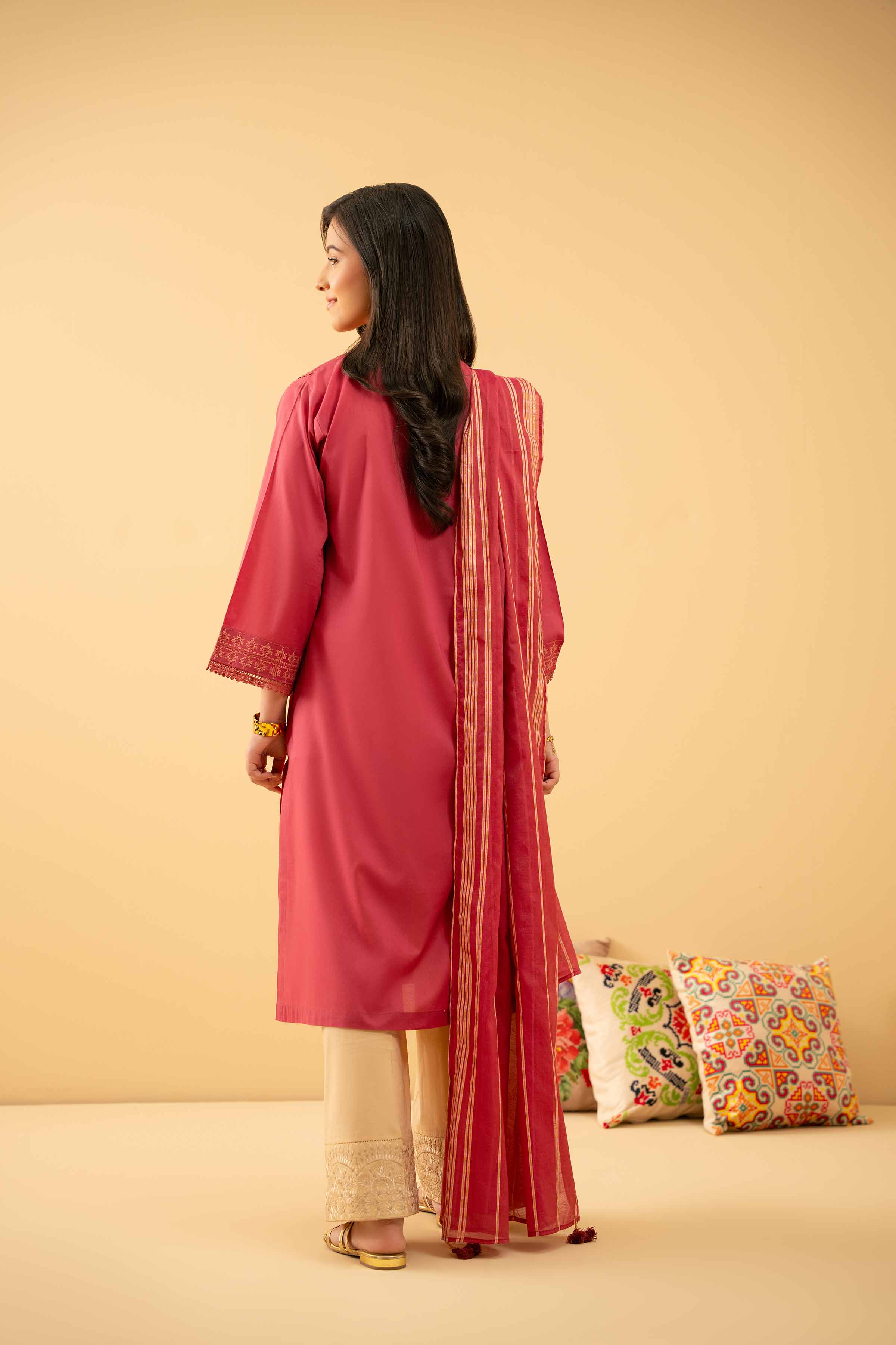 2 Piece - Embroidered Suit - PE25-474