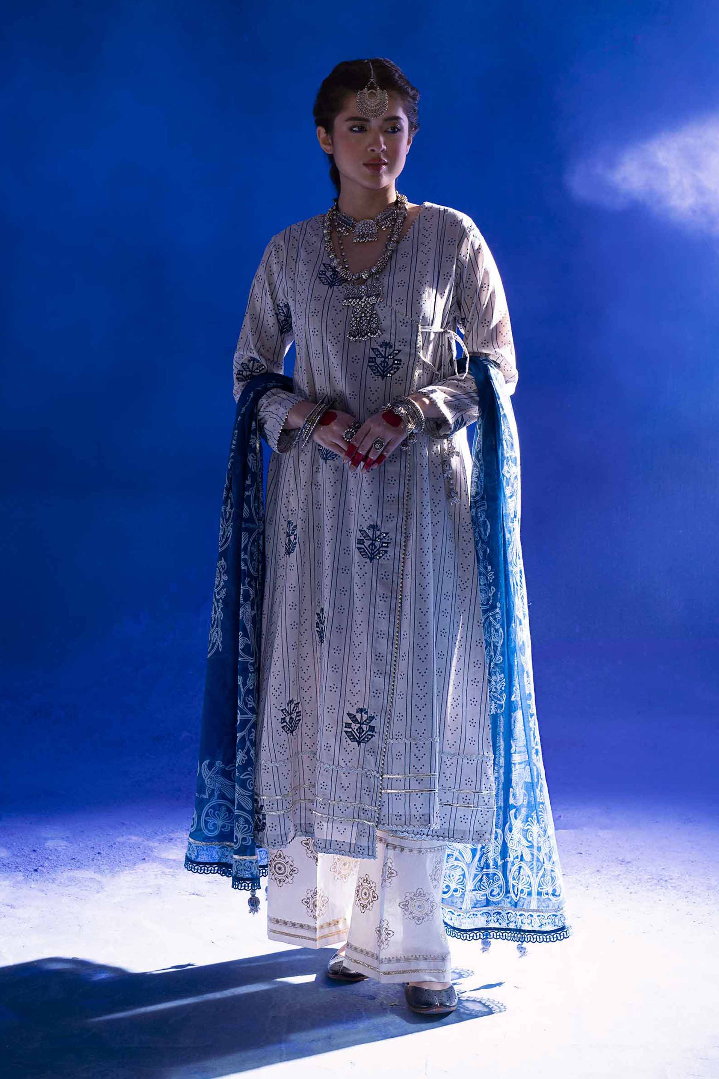 2 Piece - Printed Embroidered Suit - PE25-64