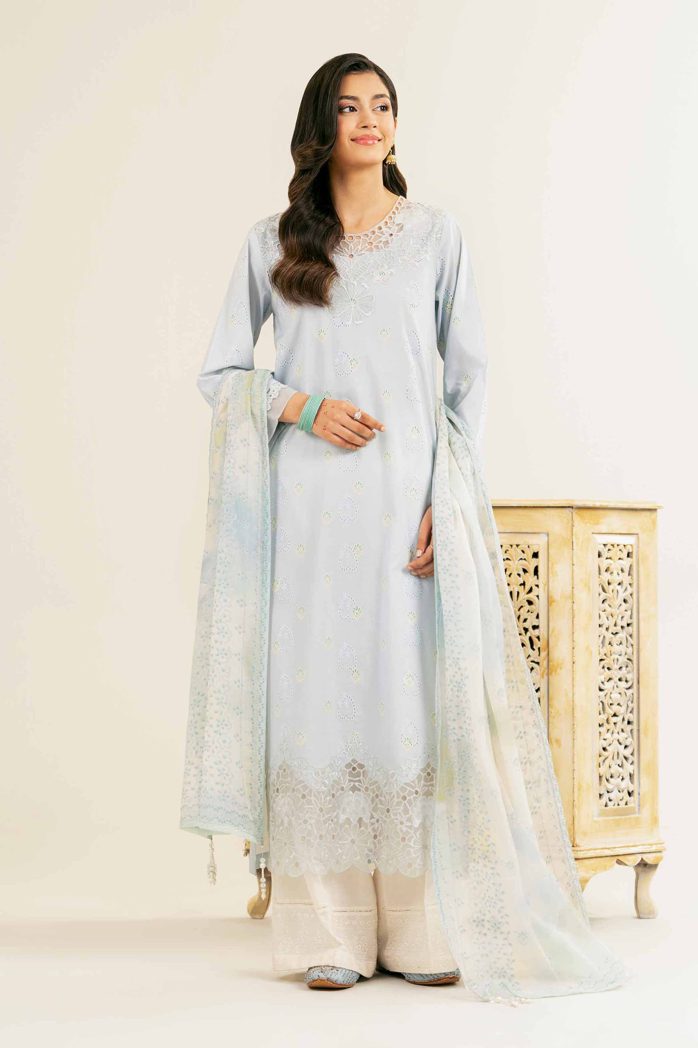 2 Piece - Embroidered Suit - PE25-88
