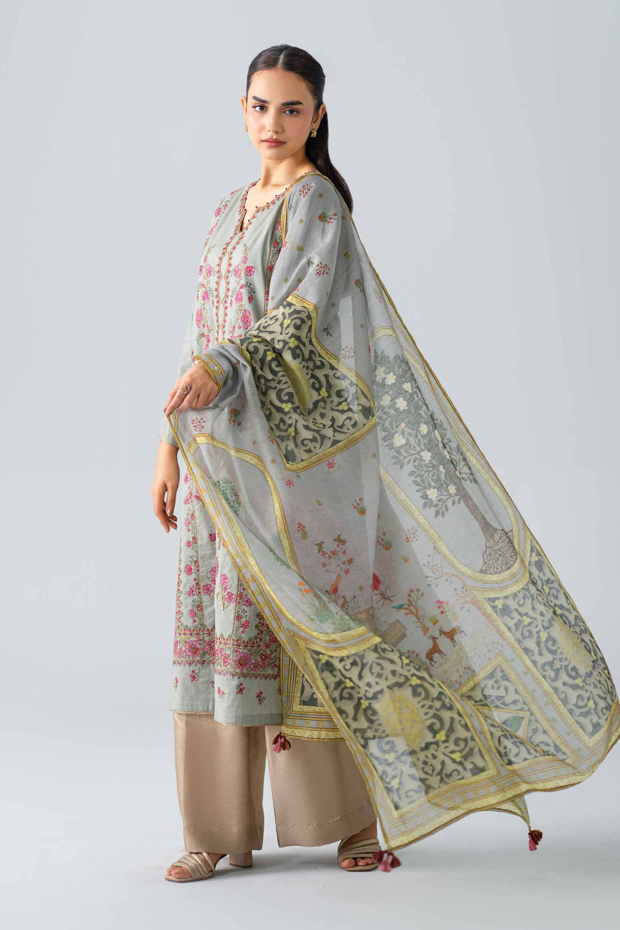 2 Piece - Embroidered Suit - PE26-145