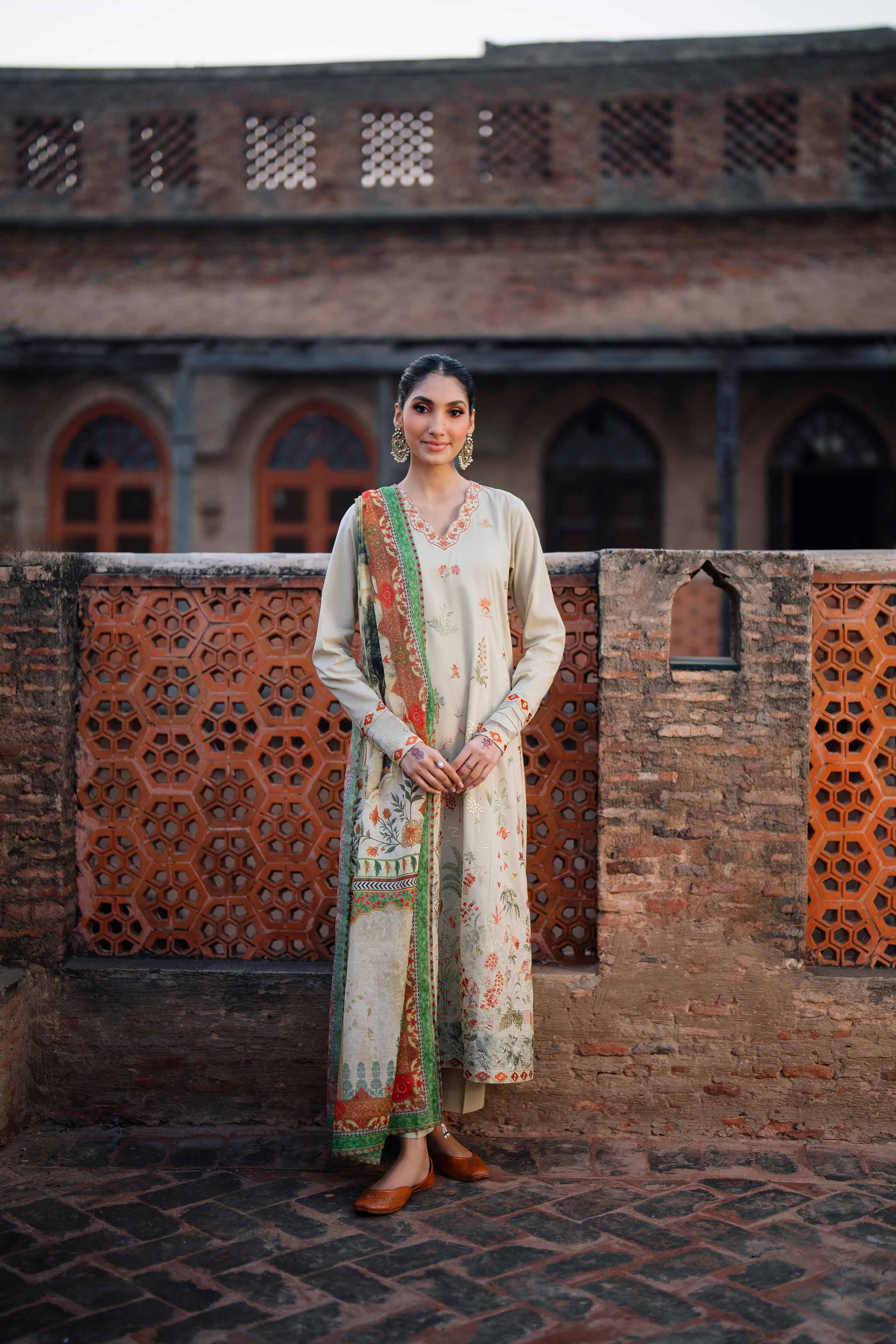 3 Piece - Printed Embroidered Suit - PE26-147 Green Cambric 3PC Embroidered READY TO WEAR