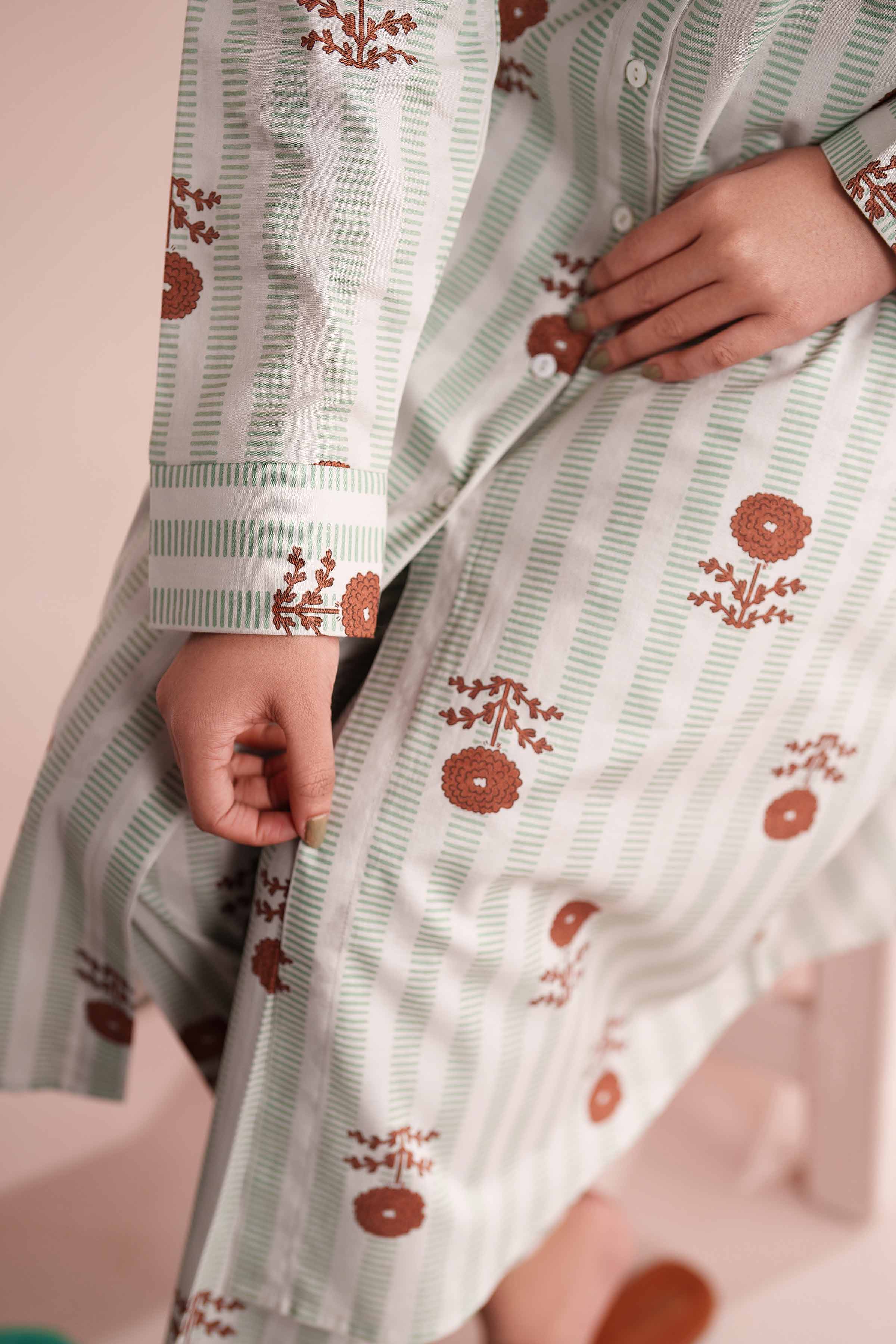 2 Piece - Printed Suit - PE26-179 Green Cambric 2PC Printed READY TO WEAR