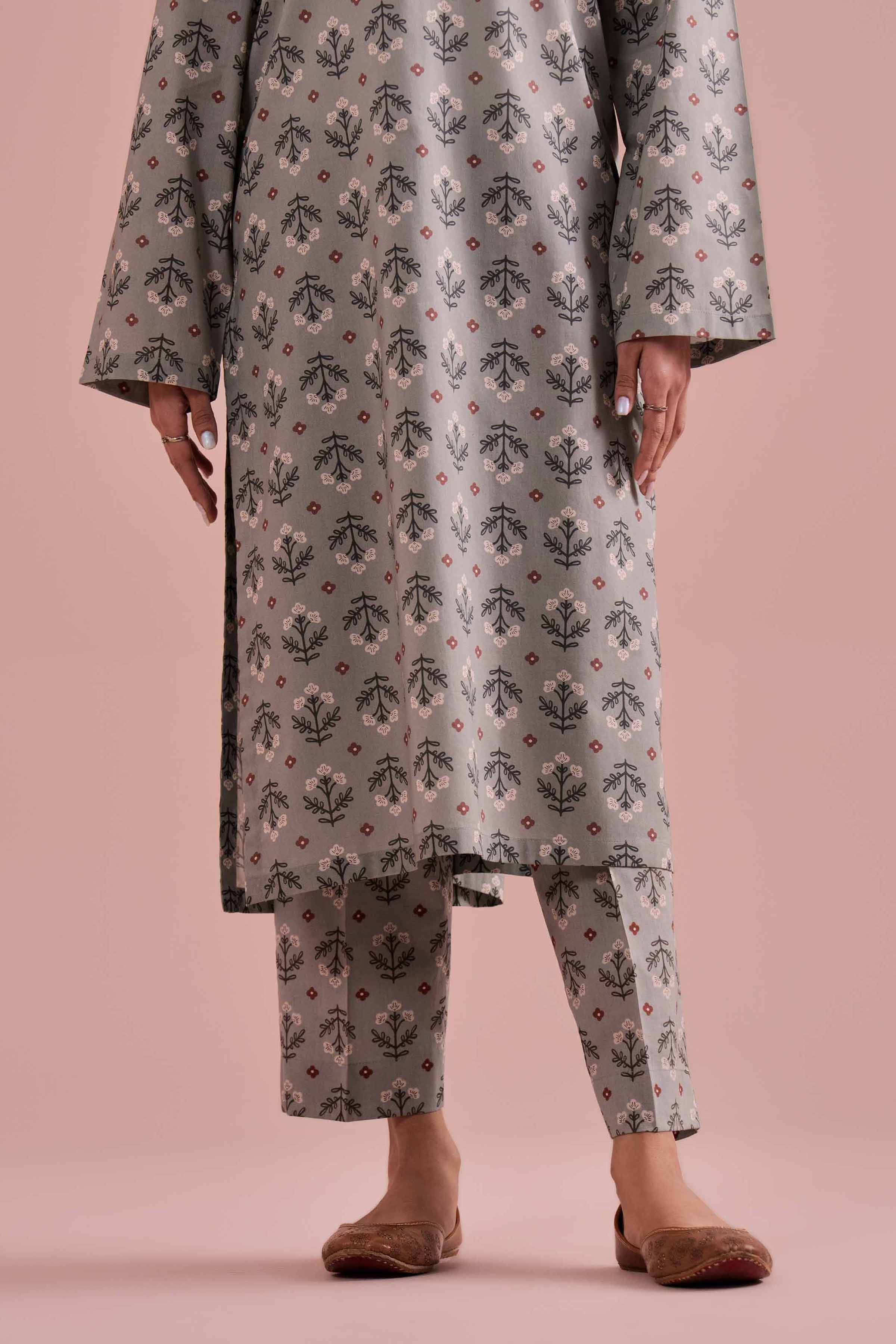 2 Piece - Printed Suit - PE26-187 Green Cambric 2PC Printed READY TO WEAR