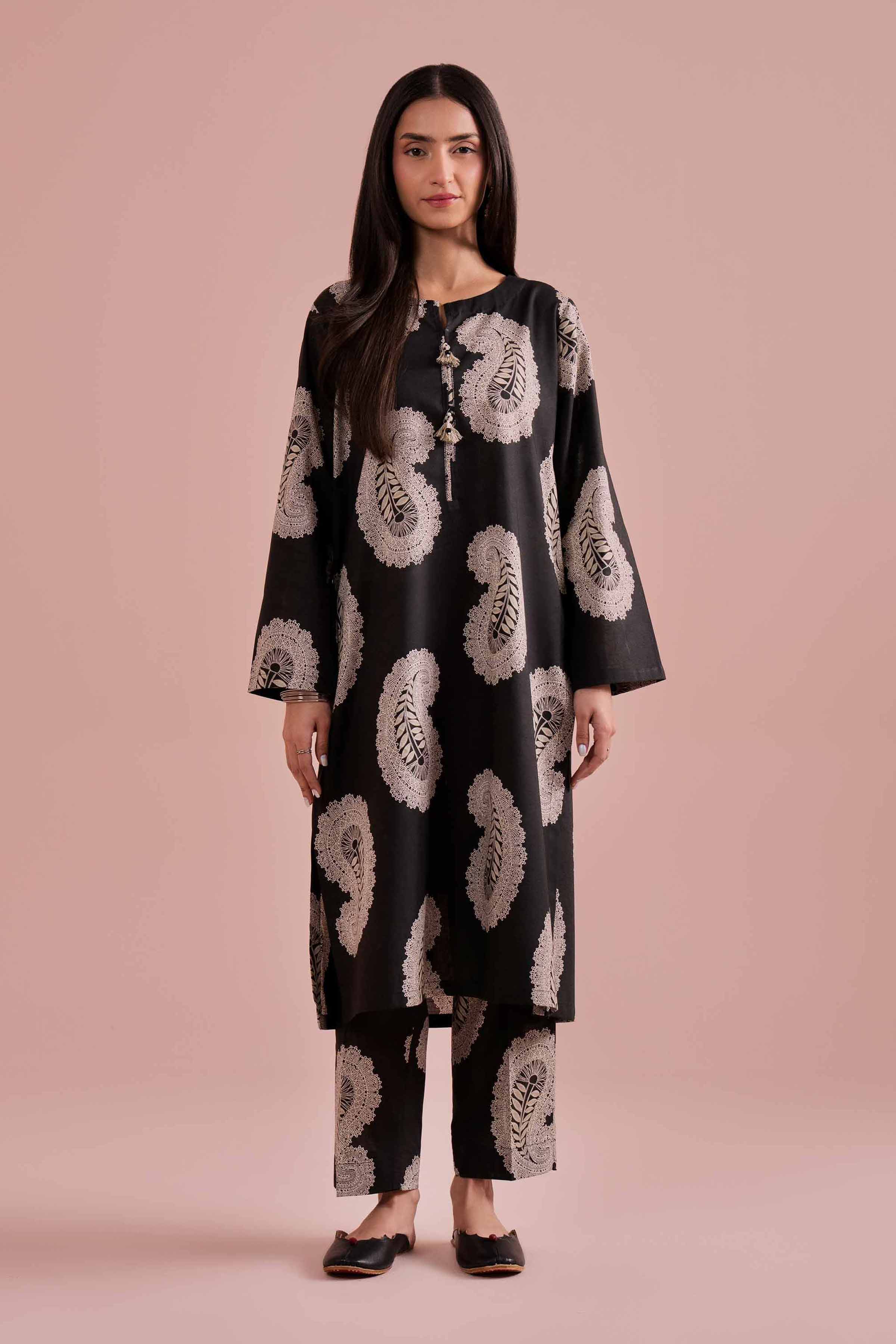 2 Piece - Printed Suit - PE26-189 Black Cambric 2PC Printed READY TO WEAR