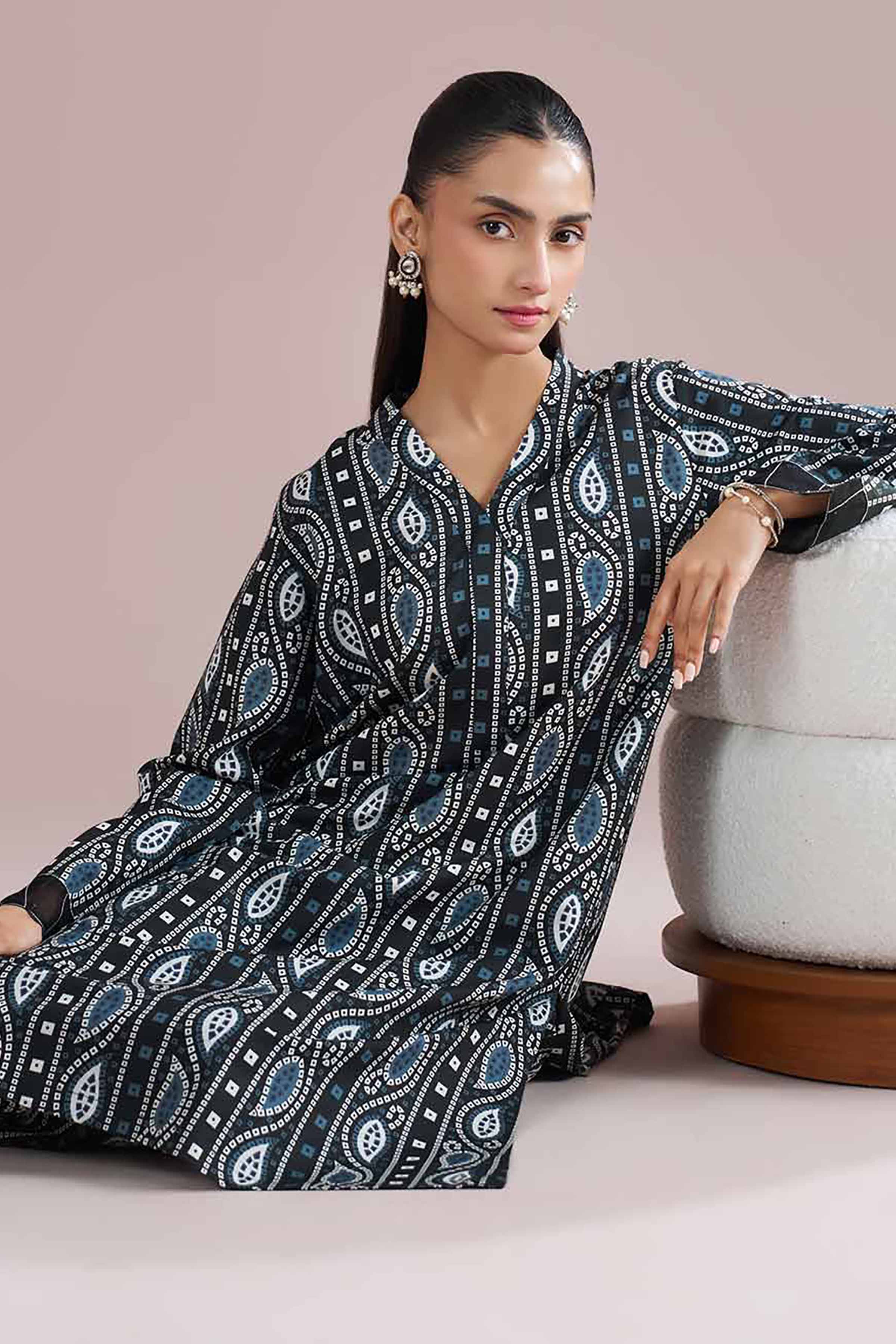 2 Piece - Printed Suit - PE26-194 Black Cambric 2PC Printed READY TO WEAR