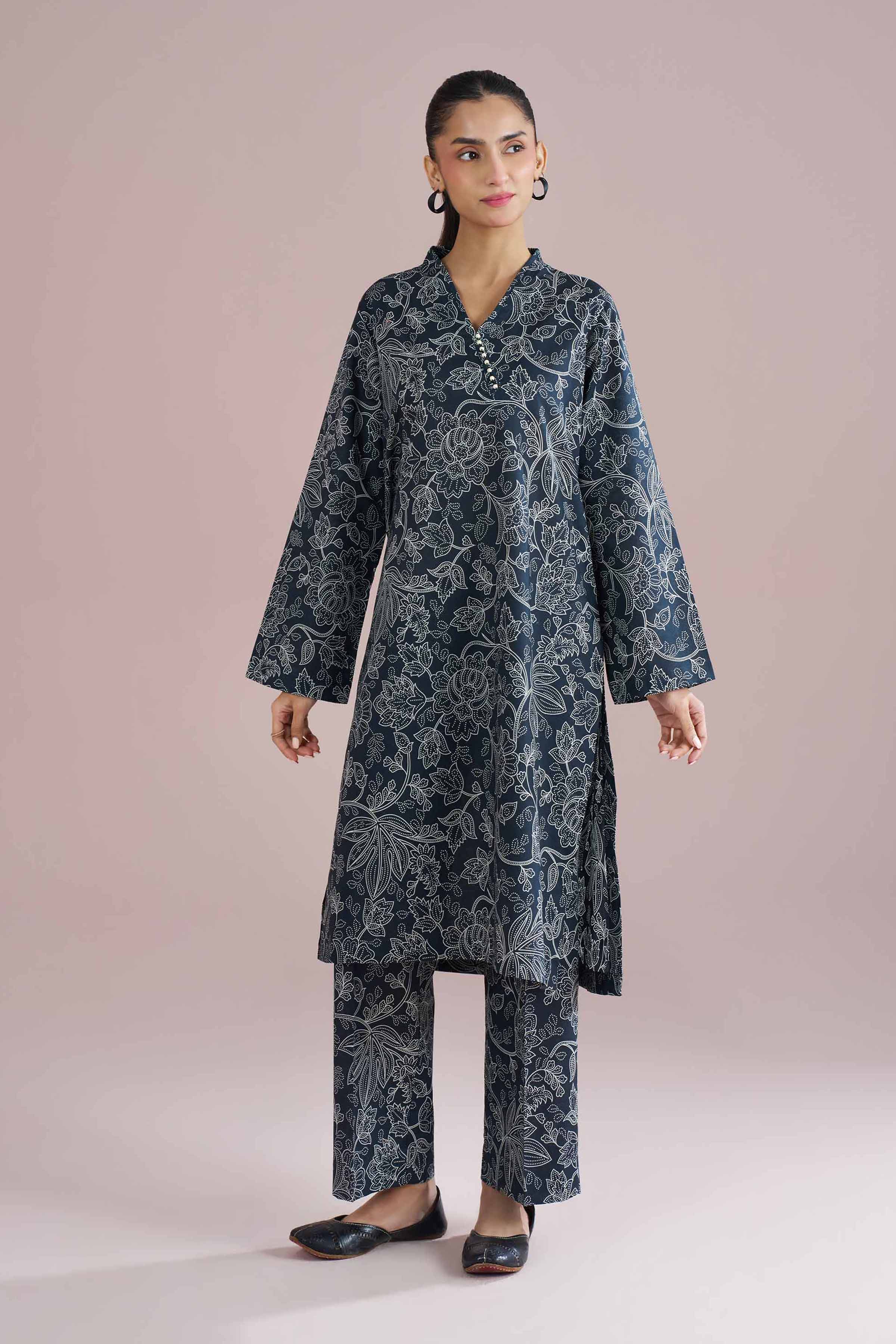 2 Piece - Printed Suit - PE26-196 Black Cambric 2PC Printed READY TO WEAR