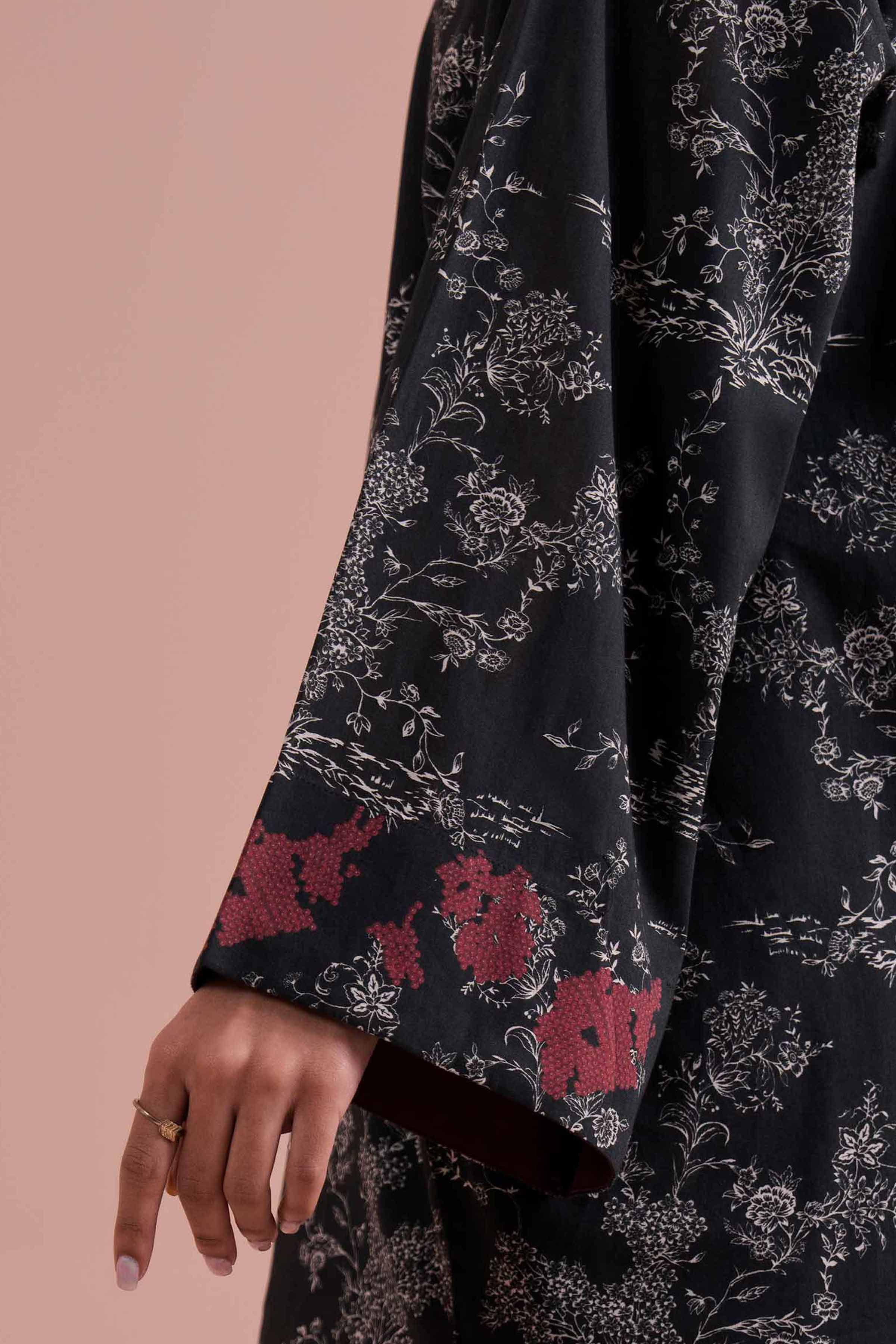 2 Piece - Printed Suit - PE26-277 Black Lawn 2PC Printed READY TO WEAR