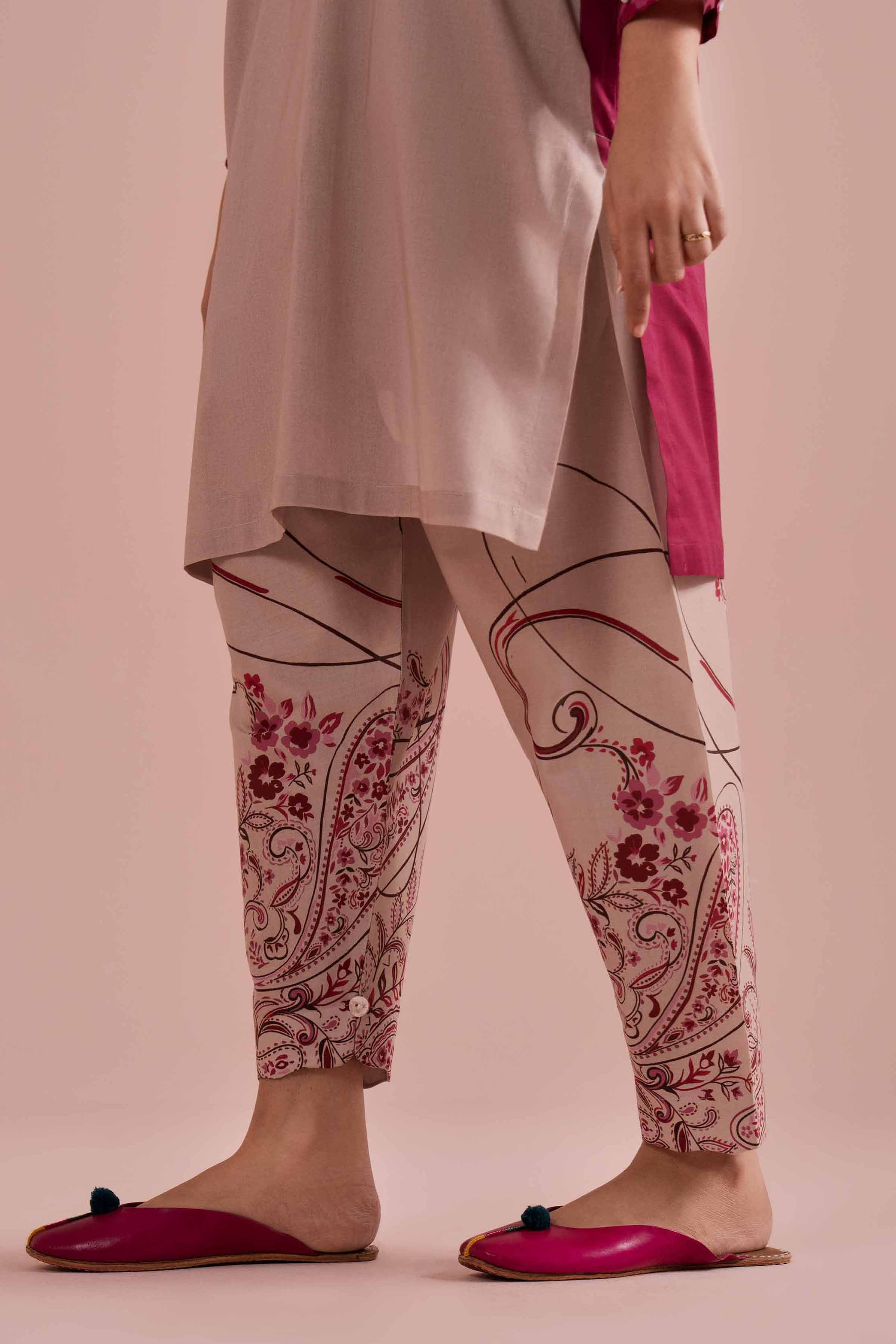 2 Piece - Printed Suit - PE26-278 Beige Lawn 2PC Printed READY TO WEAR