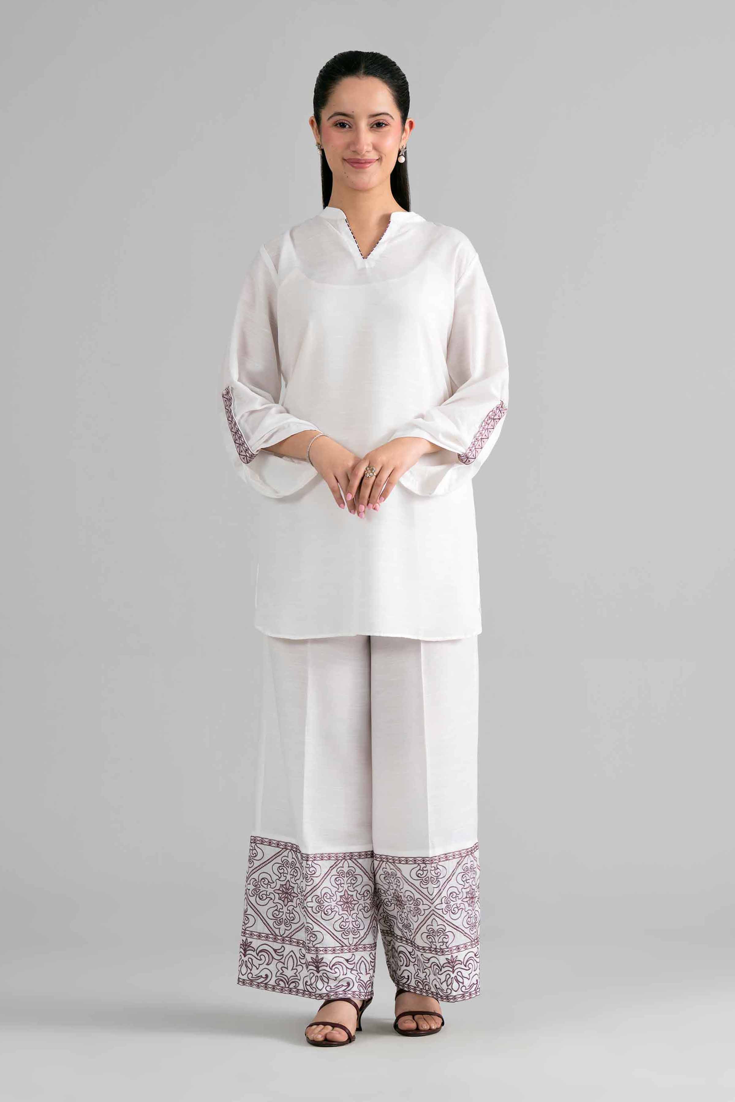 2 Piece - Embroidered Suit - PE26-407