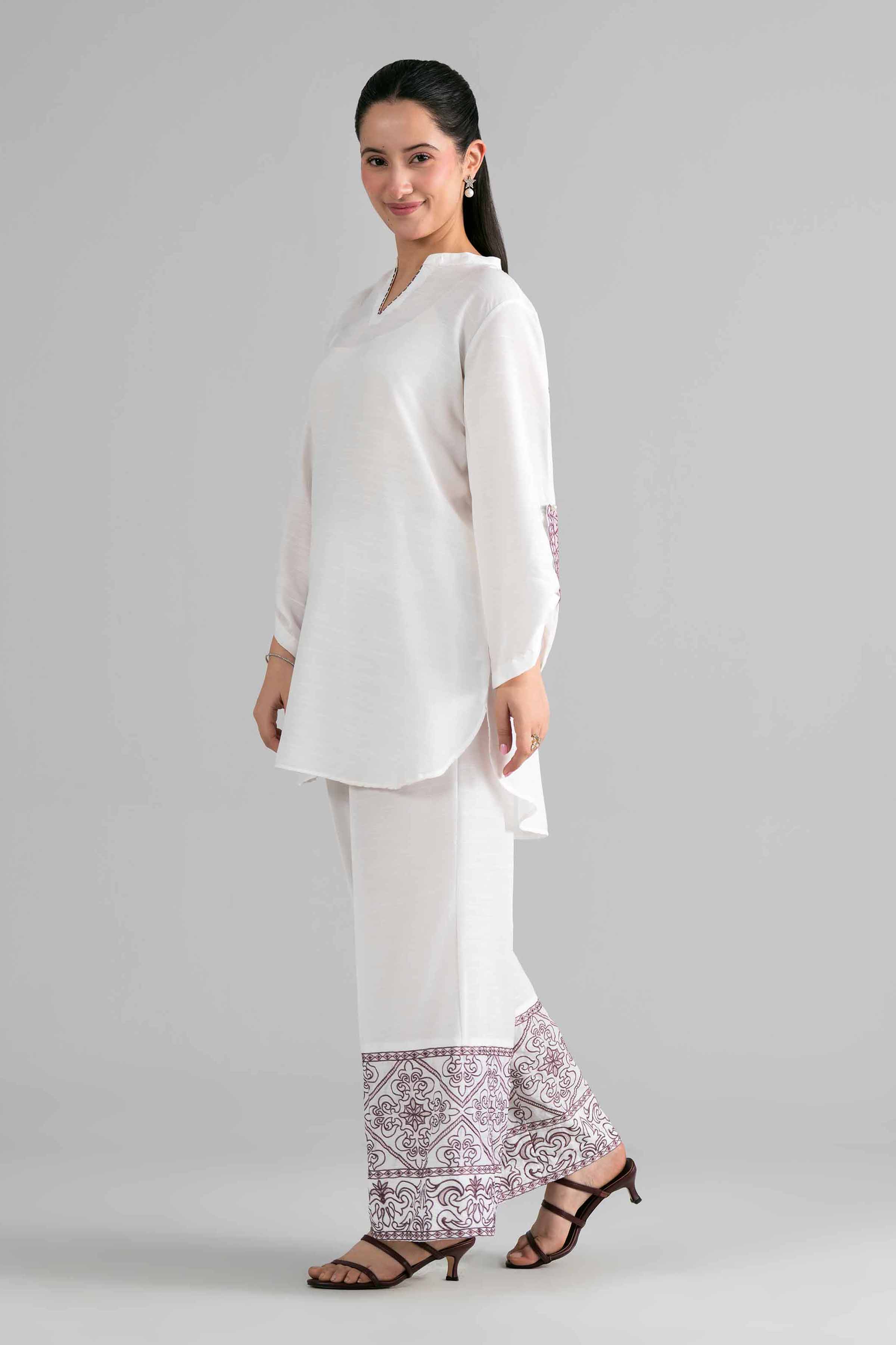 2 Piece - Embroidered Suit - PE26-407 White Lawn 2PC Embroidered