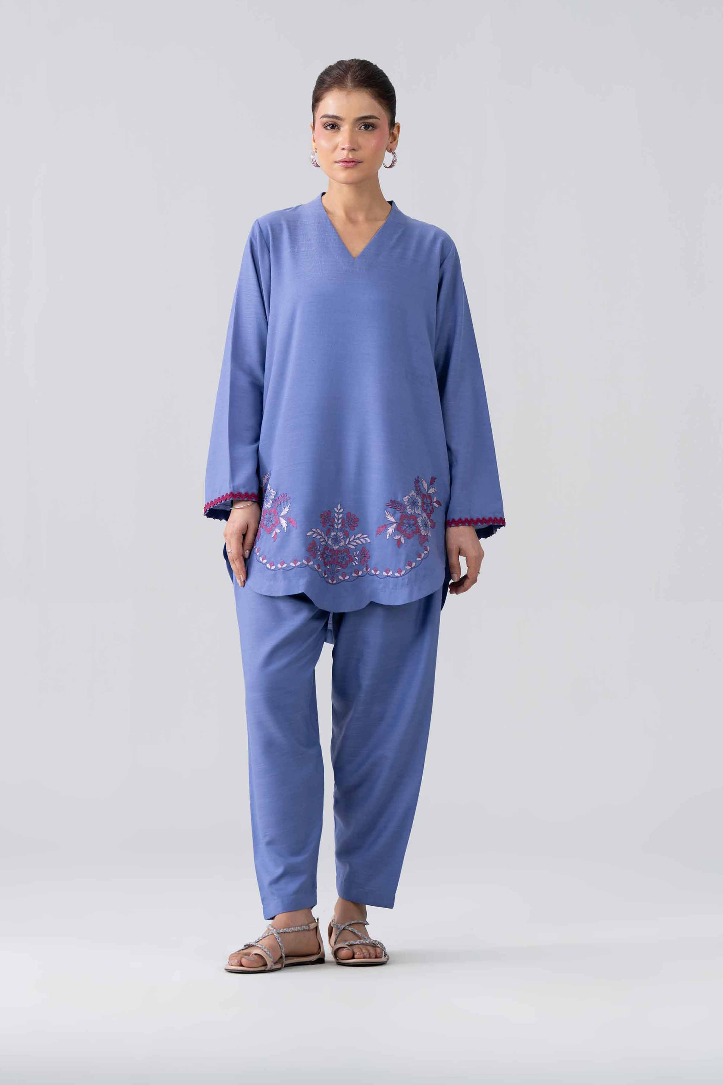 2 Piece - Embroidered Suit - PE26-410