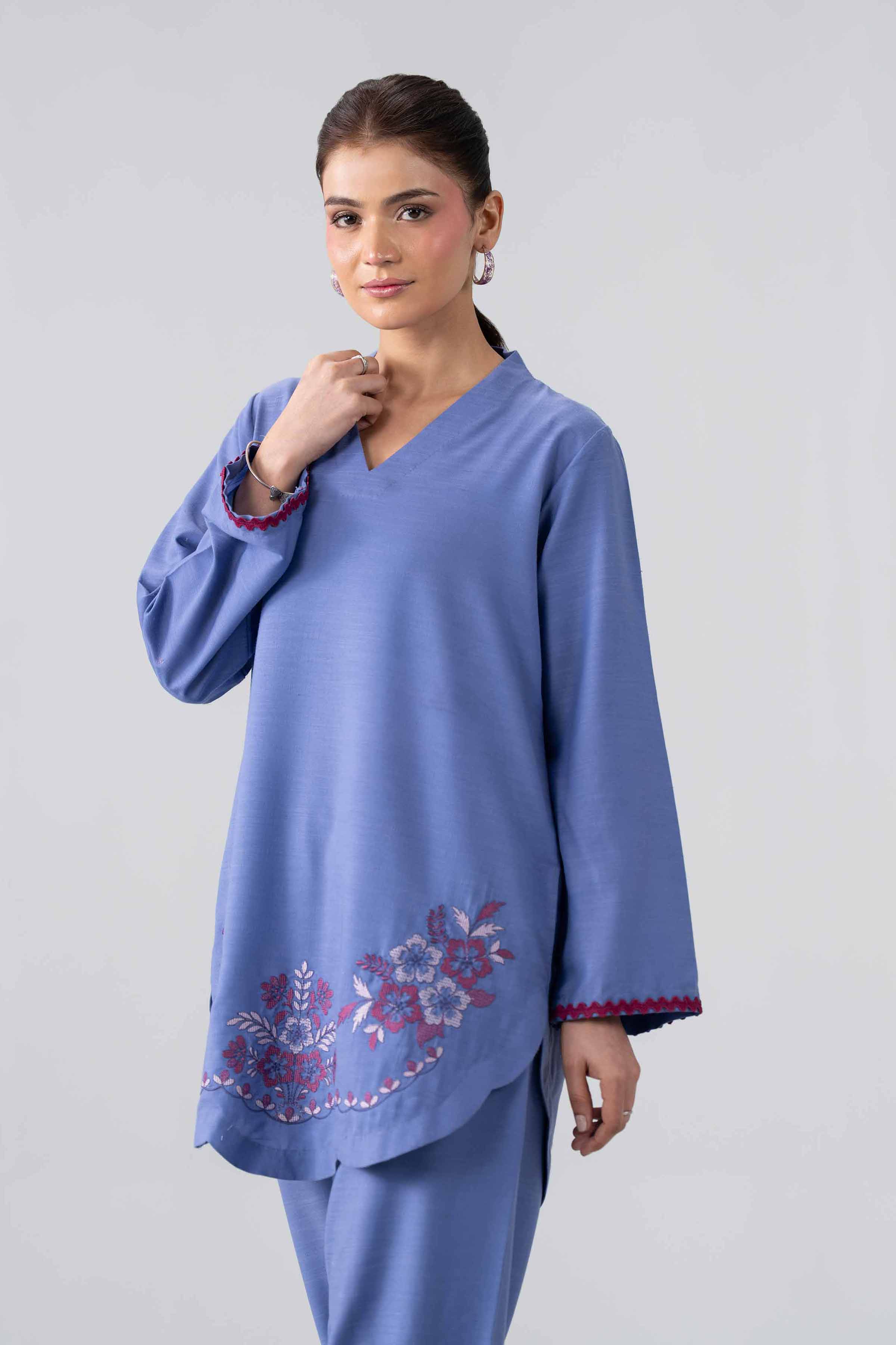 2 Piece - Embroidered Suit - PE26-410