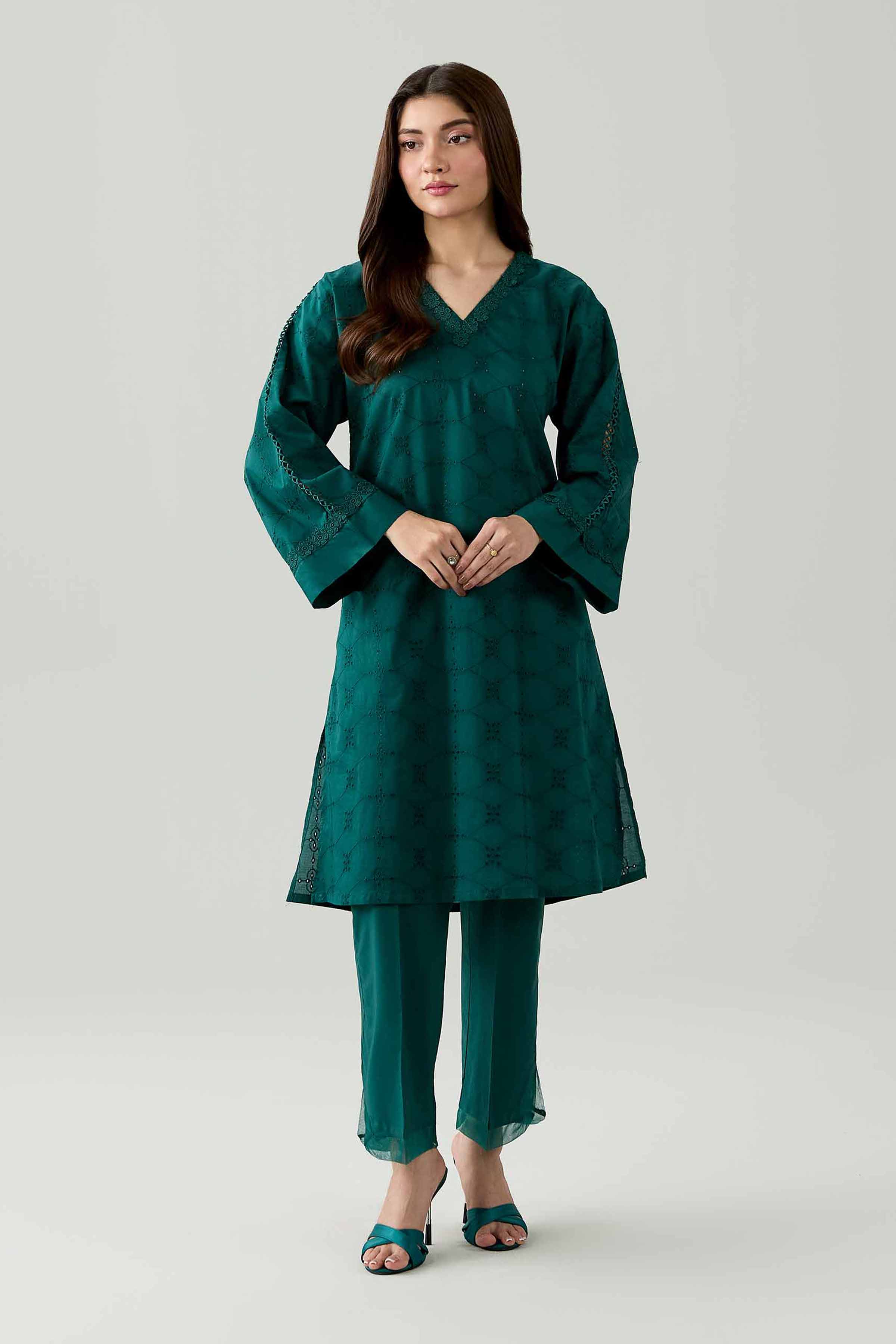 2 Piece - Embroidered Suit - PE26-470
