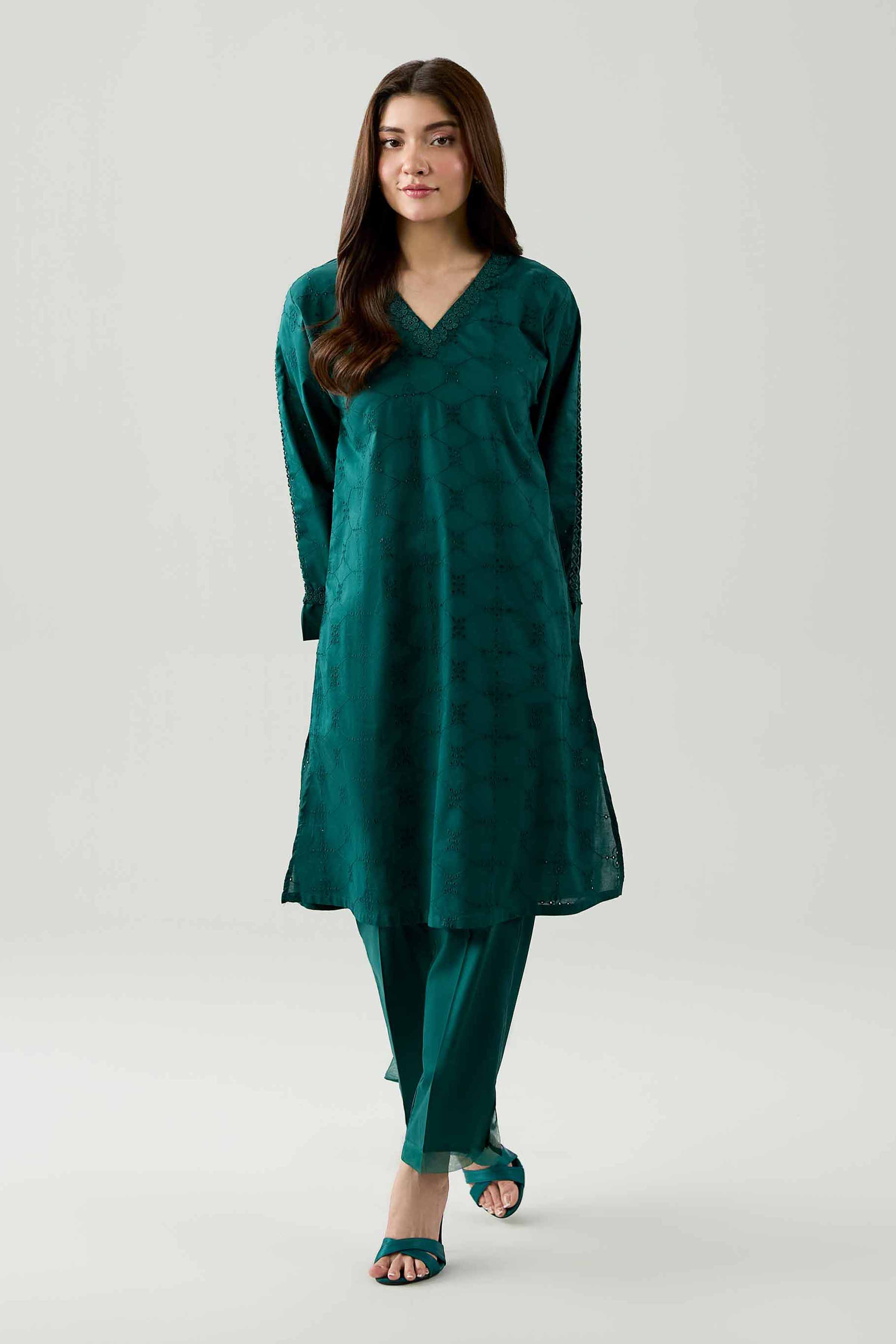 2 Piece - Embroidered Suit - PE26-470