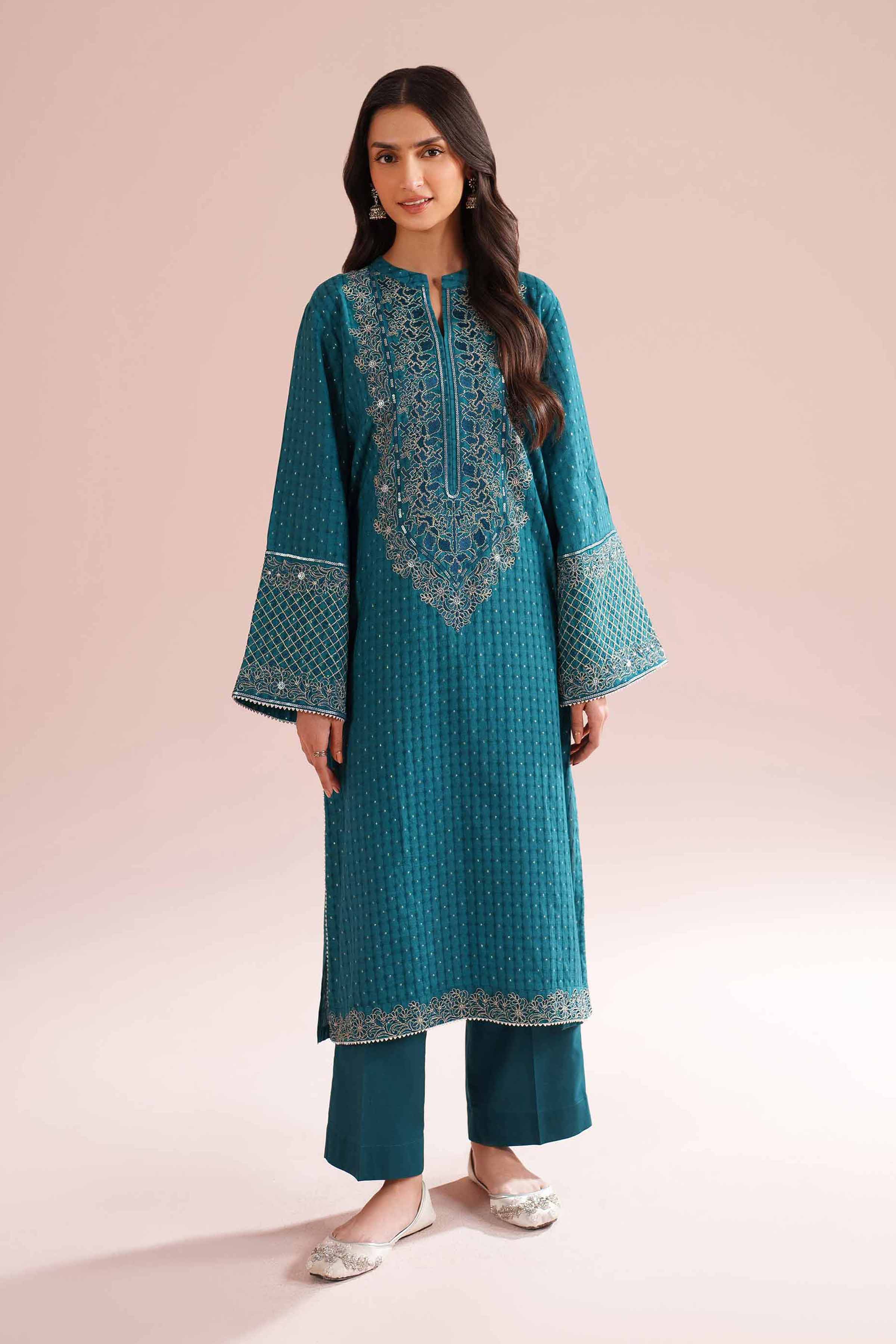 2 Piece - Embroidered Suit - PE26-56