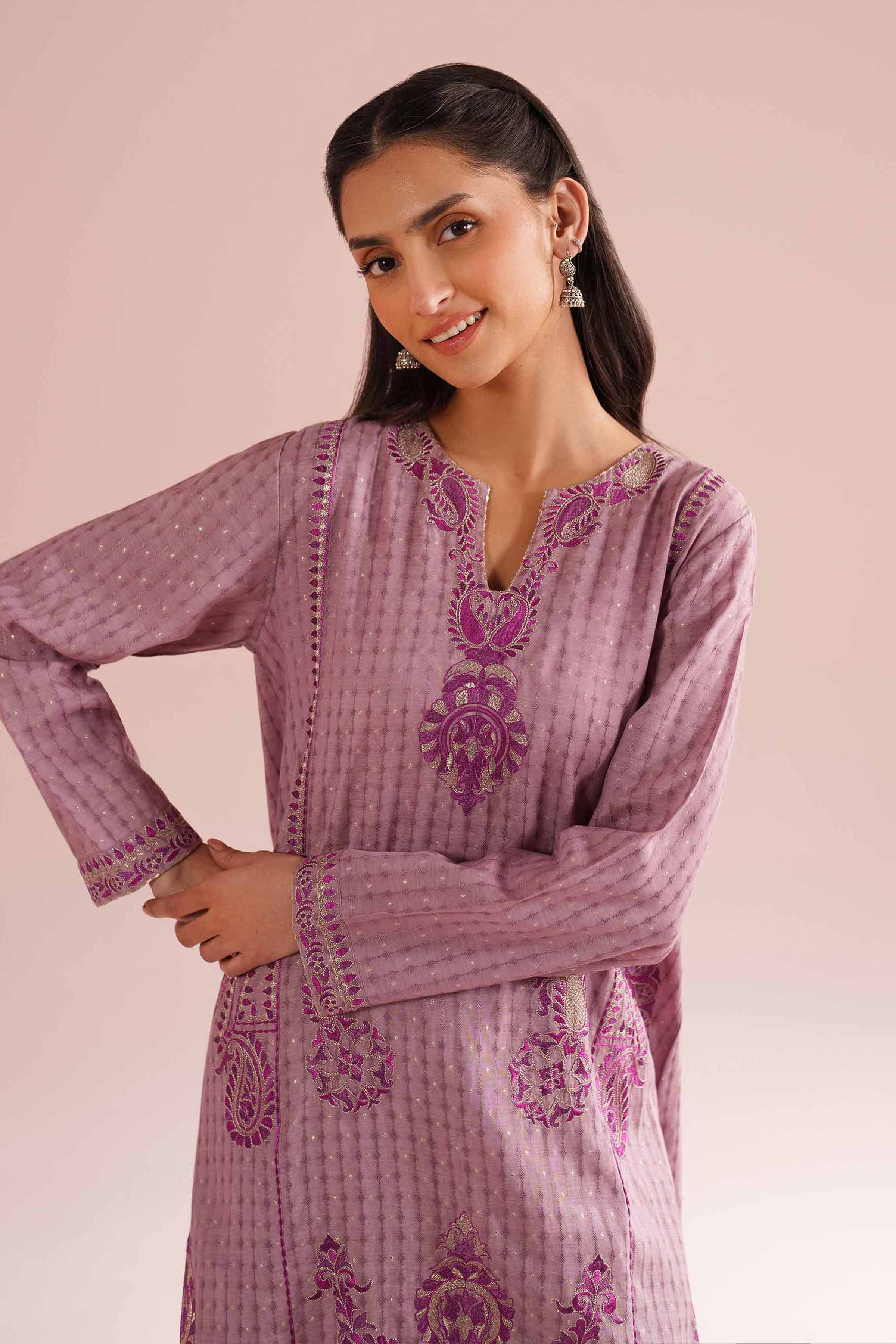 2 Piece - Embroidered Suit - PE26-58