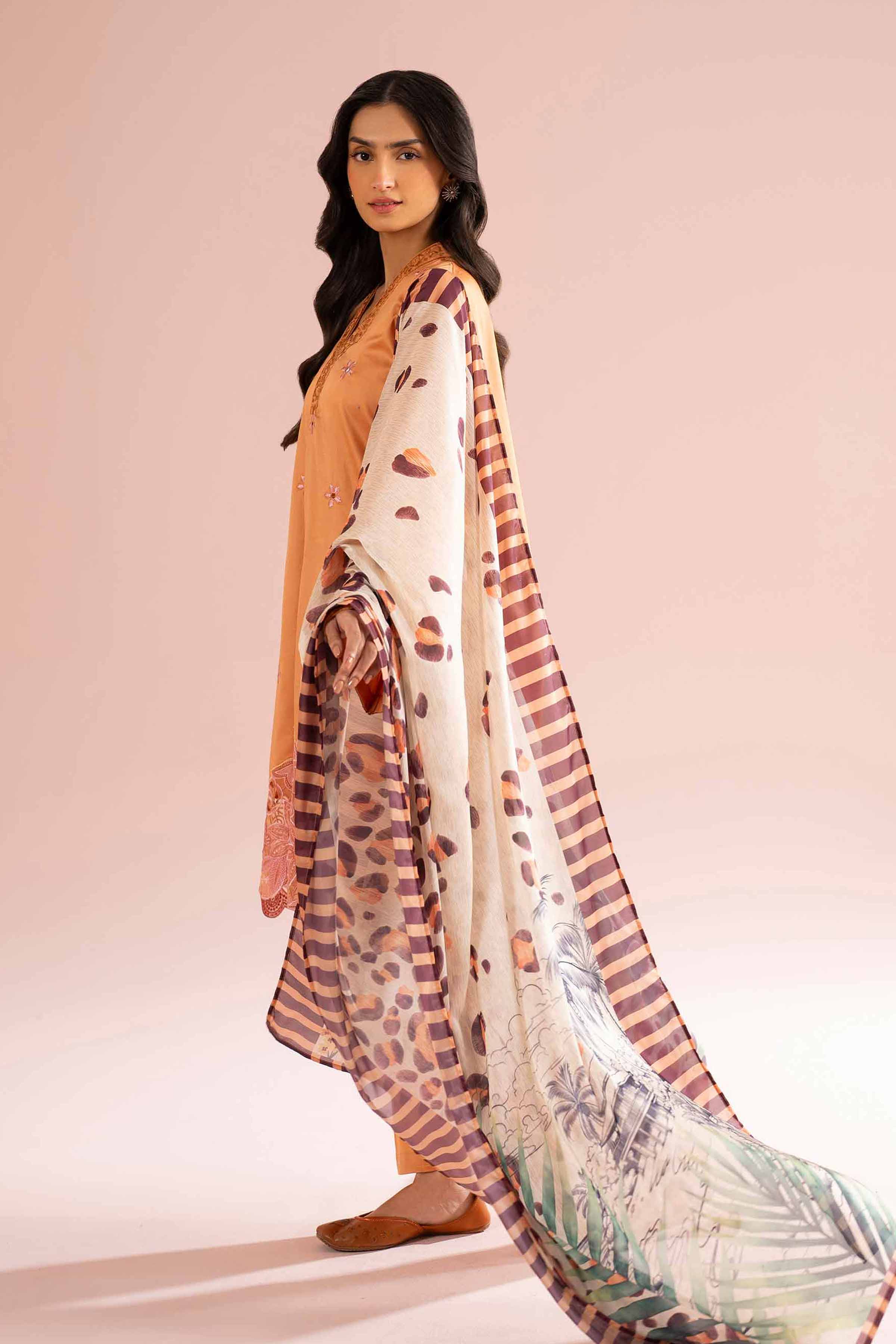 3 Piece - Embroidered Suit - PE26-62