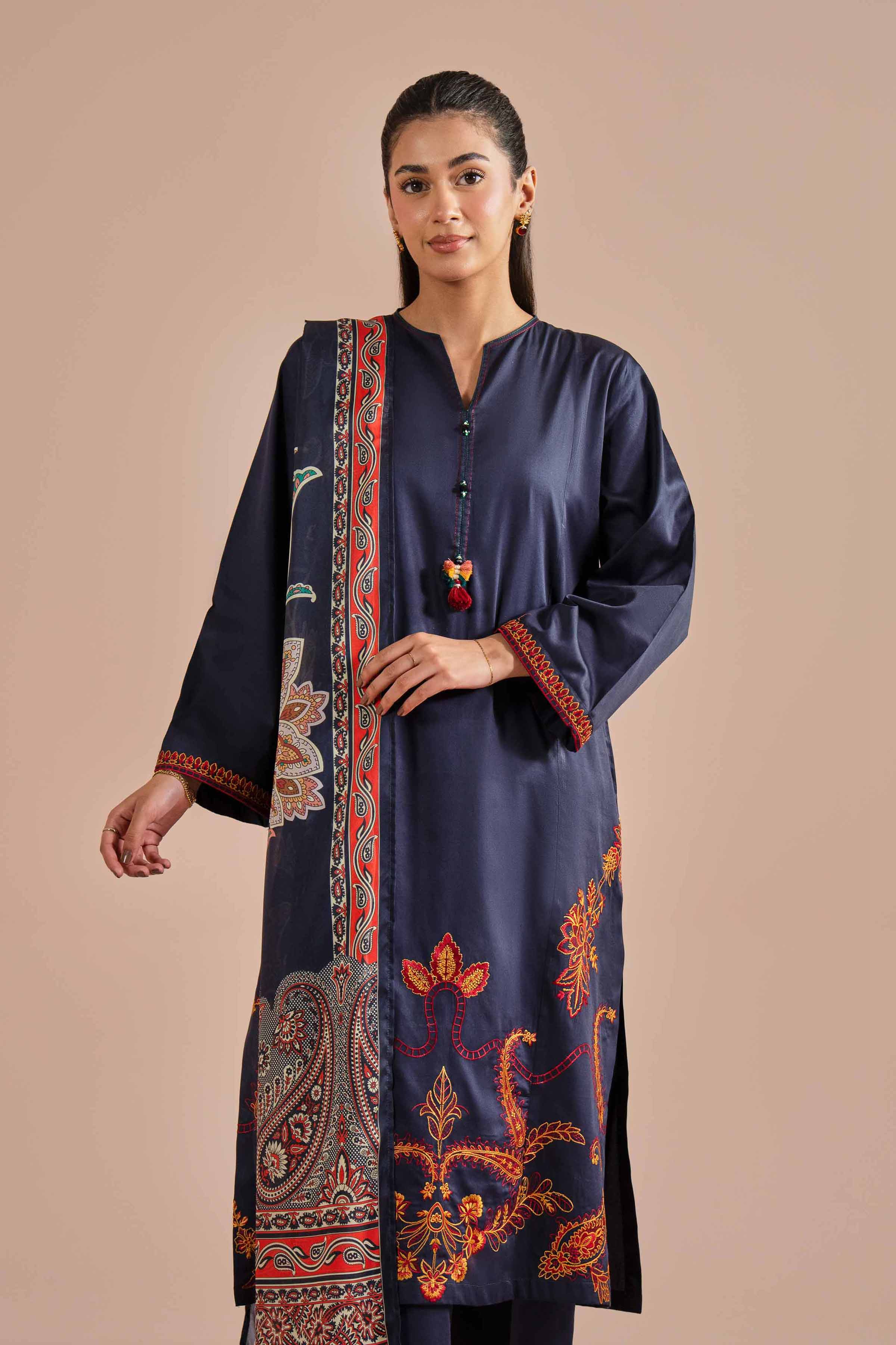 3 Piece - Embroidered Suit - PE26-65