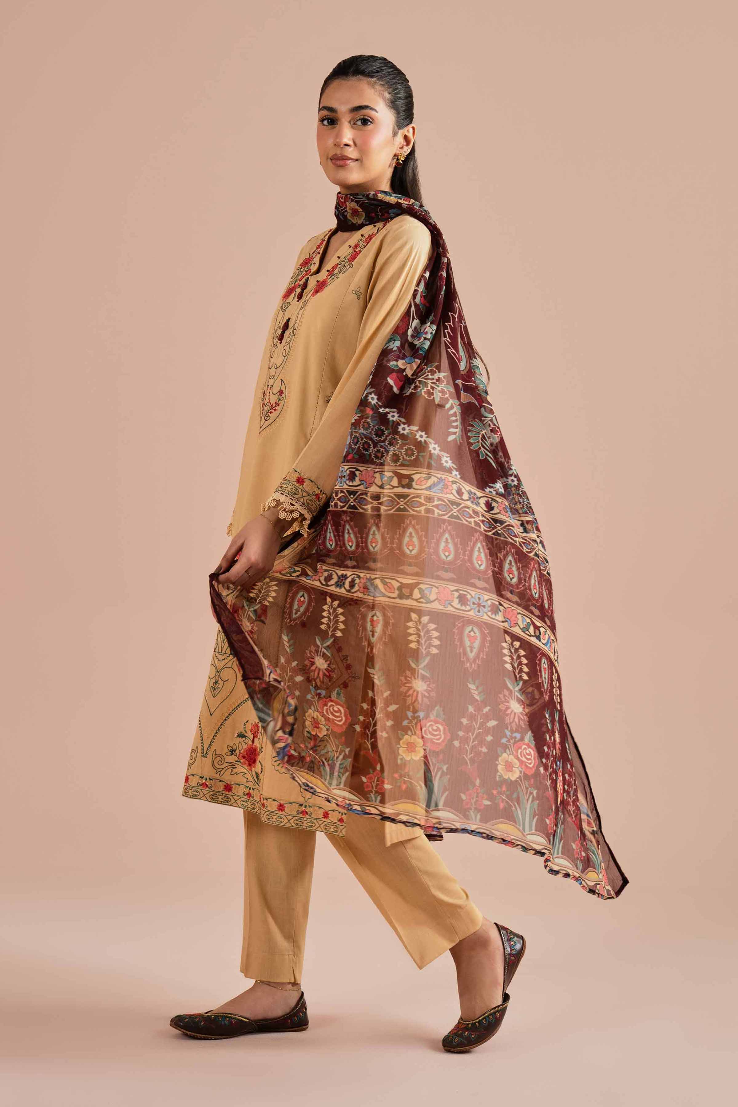 3 Piece - Embroidered Suit - PE26-67