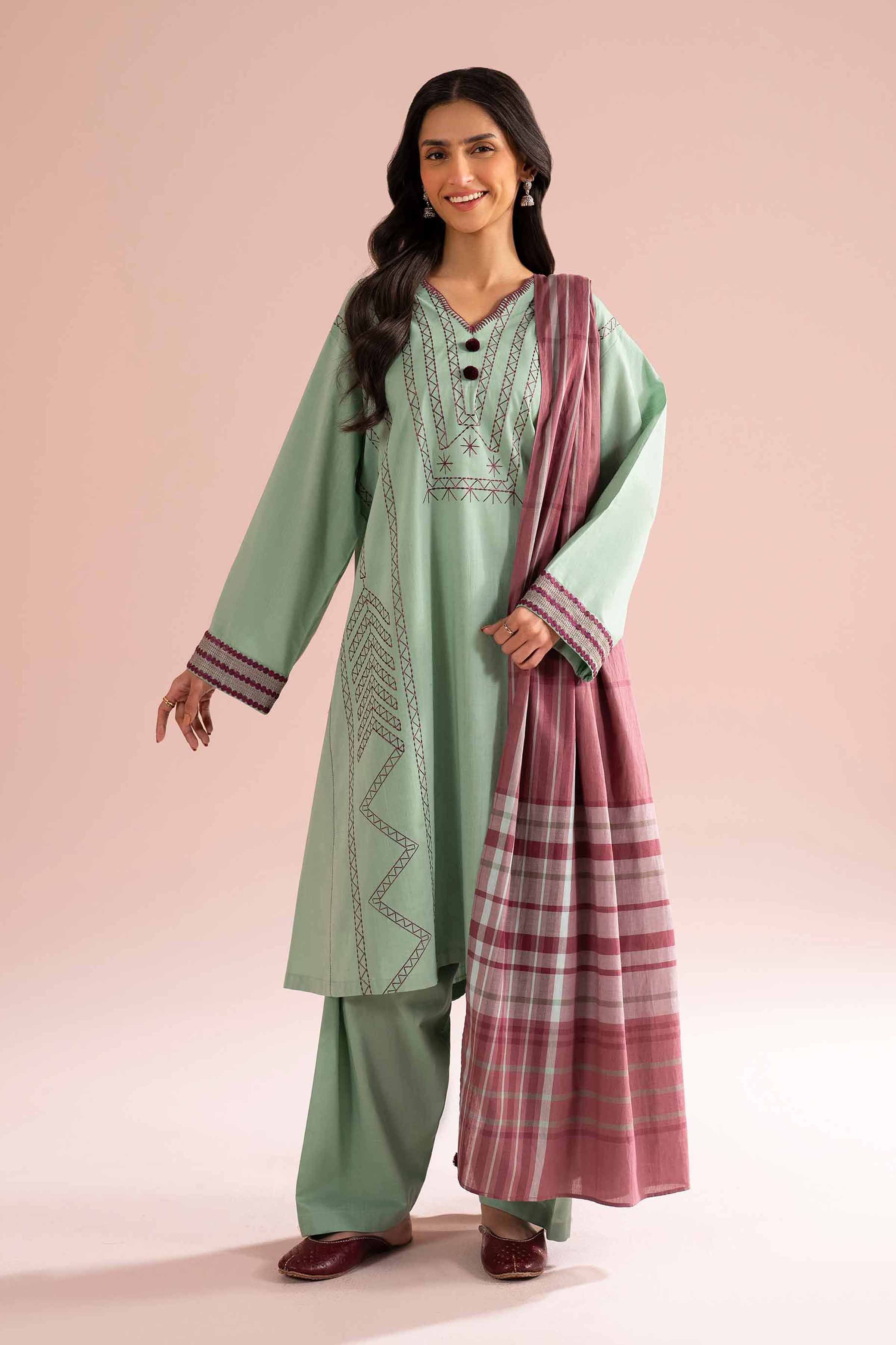 3 Piece - Embroidered Suit - PE26-79 Green Cross Hatch 3PC Embroidered READY TO WEAR