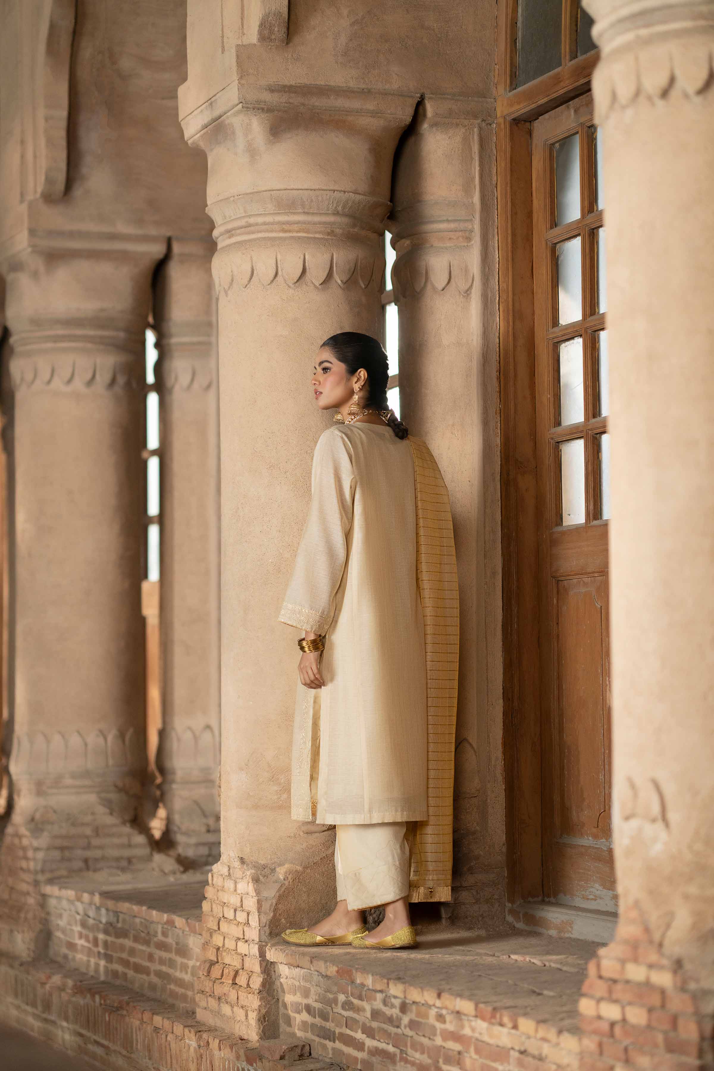 3 Piece - Embroidered Suit - PFE25-08