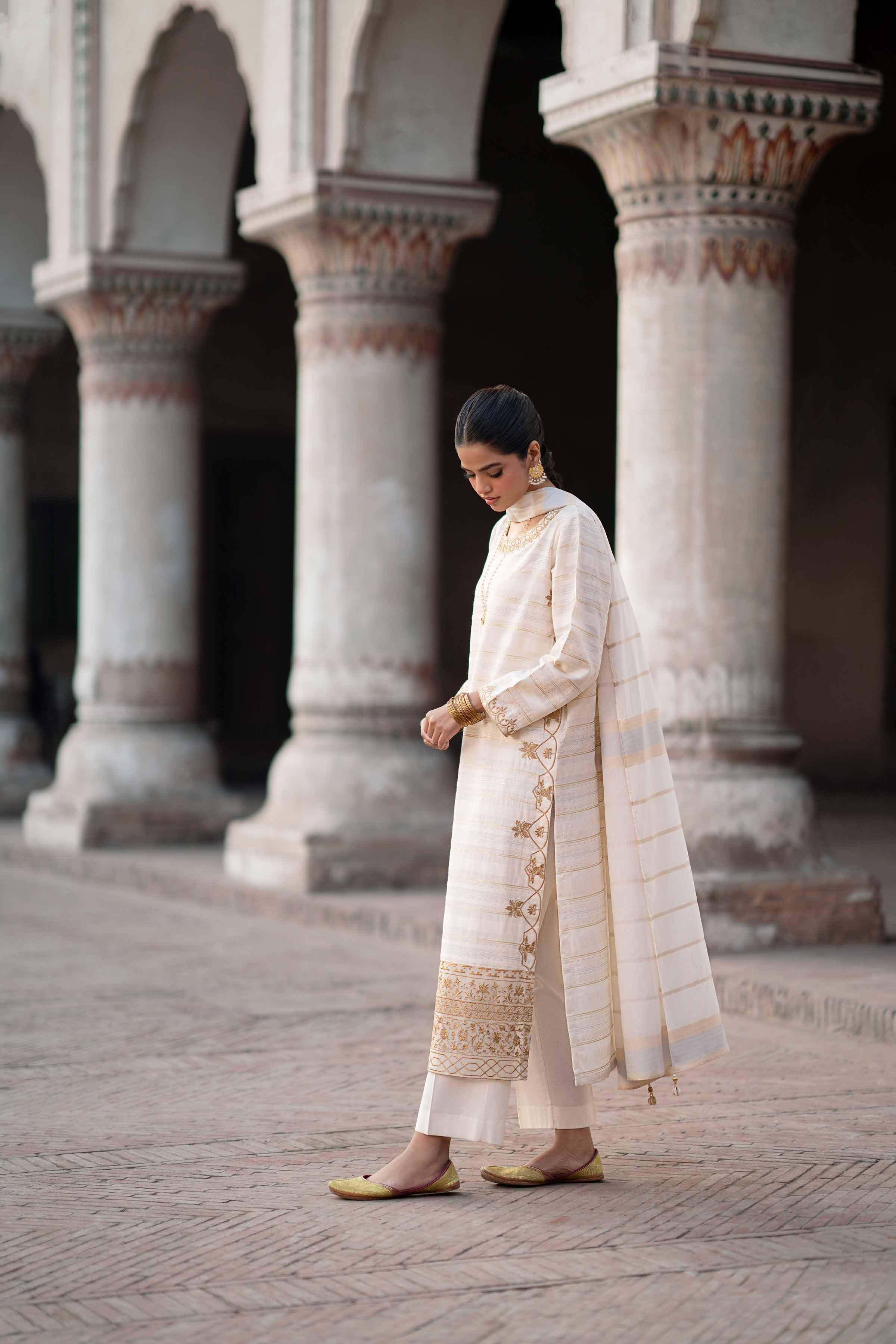 3 Piece - Embroidered Suit - PFE25-37