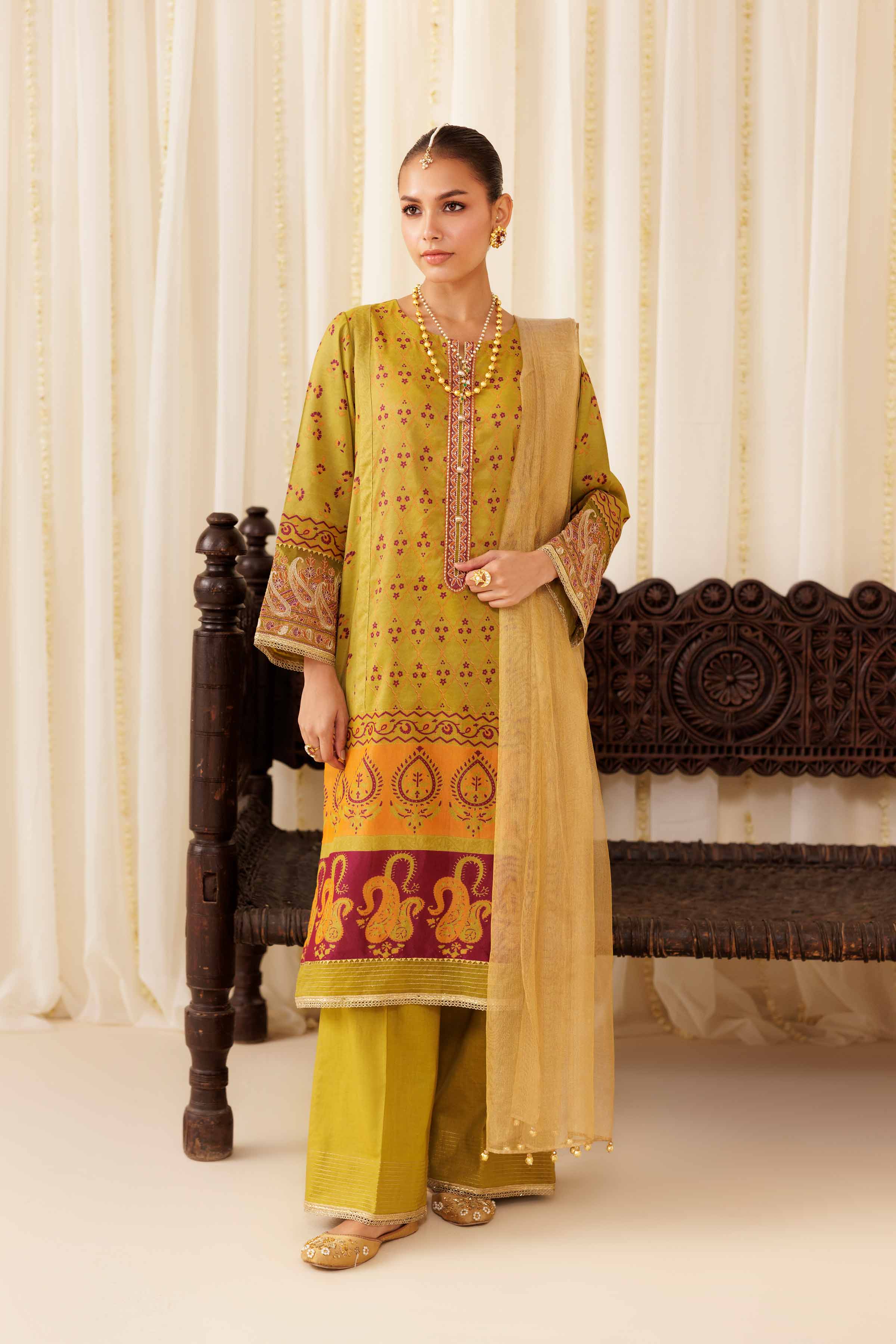 NISHATUAE - Green Embroidered Viscose 3-piece Ready to wear Suit