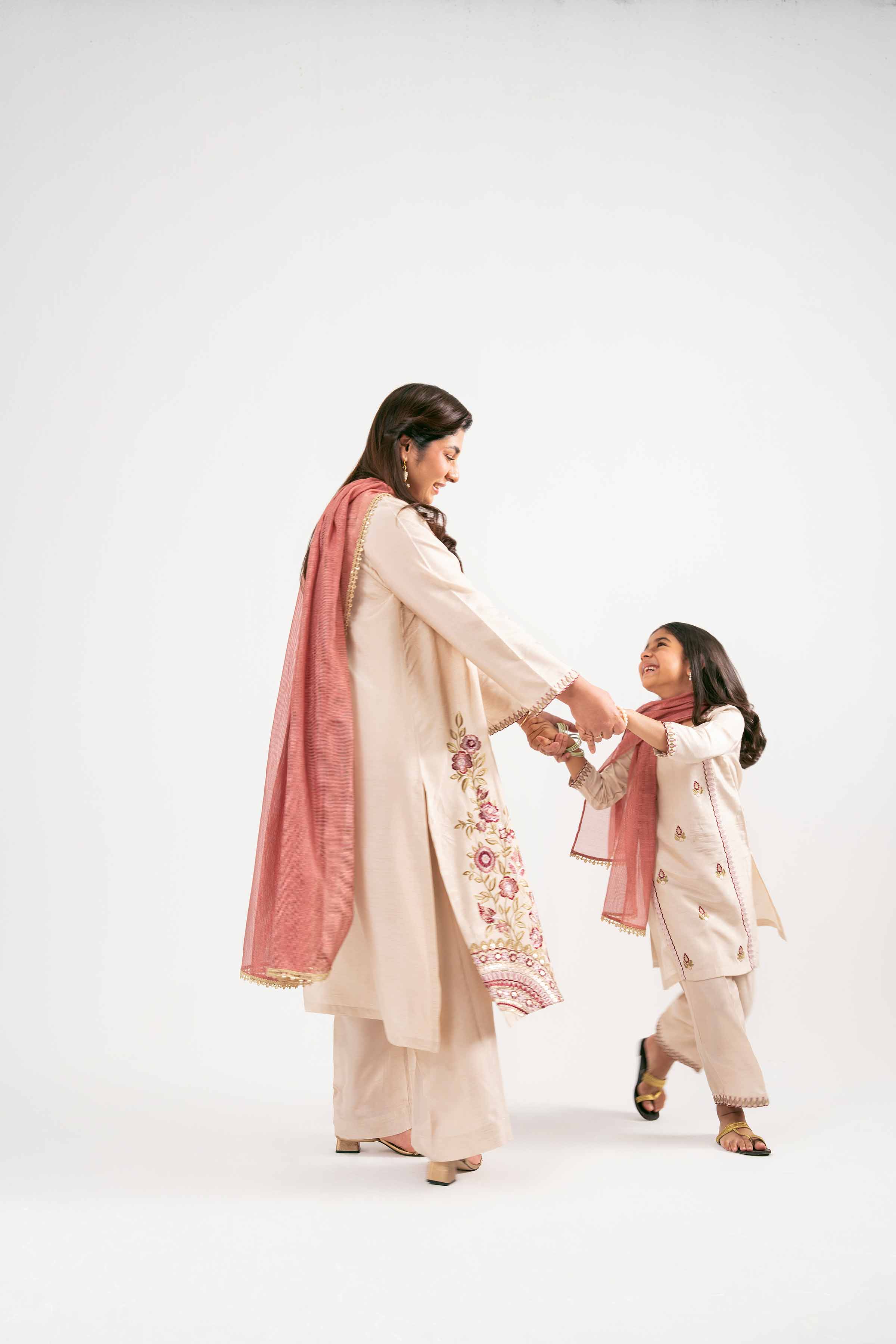 3 Piece - Embroidered Suit - PMD25-14 M