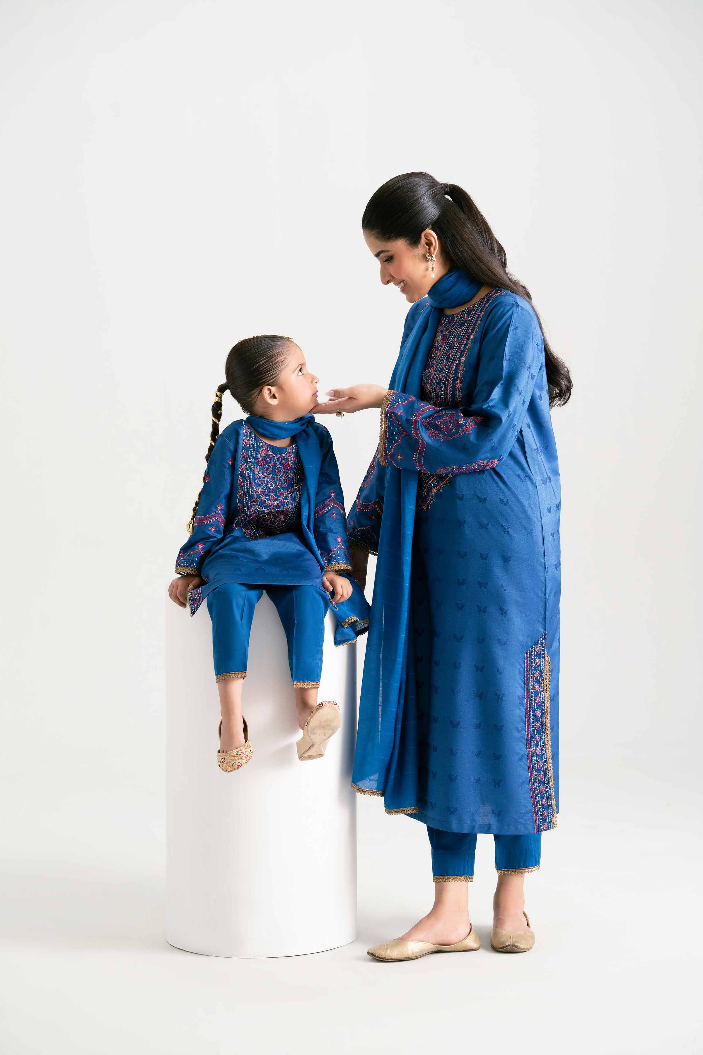 NISHATUAE - Blue Embroidered Jacquard 3-piece Ready to wear Suit