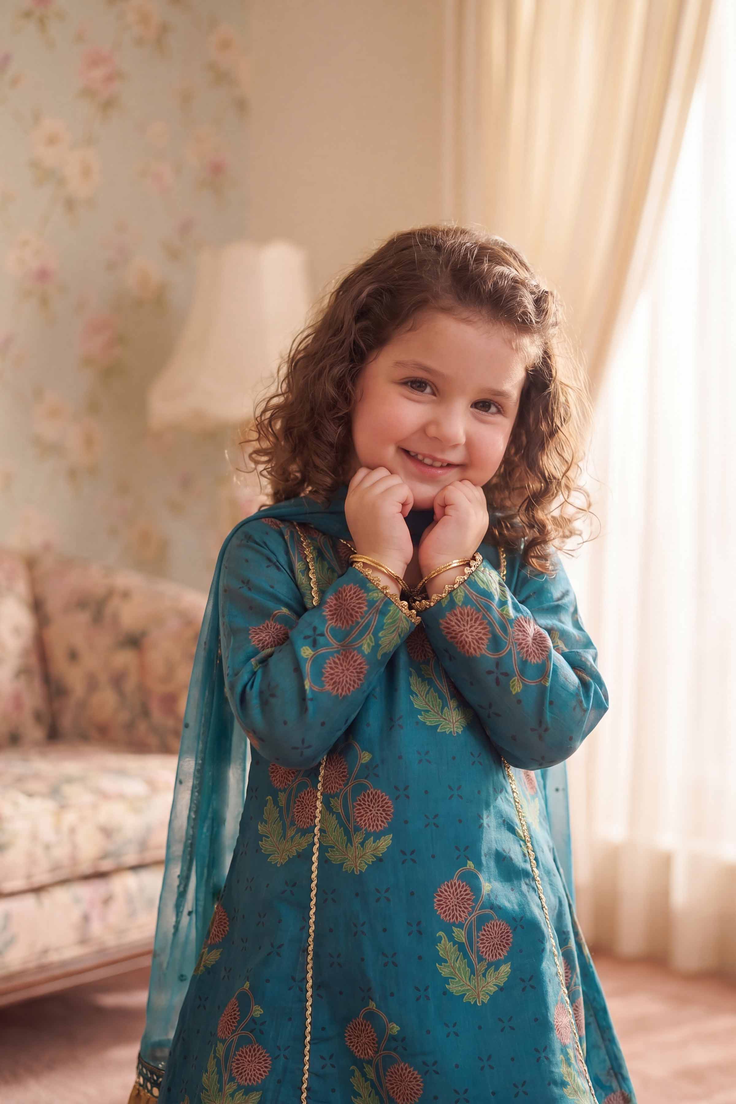 3 Piece - Embroidered Suit - PMD26-40 M