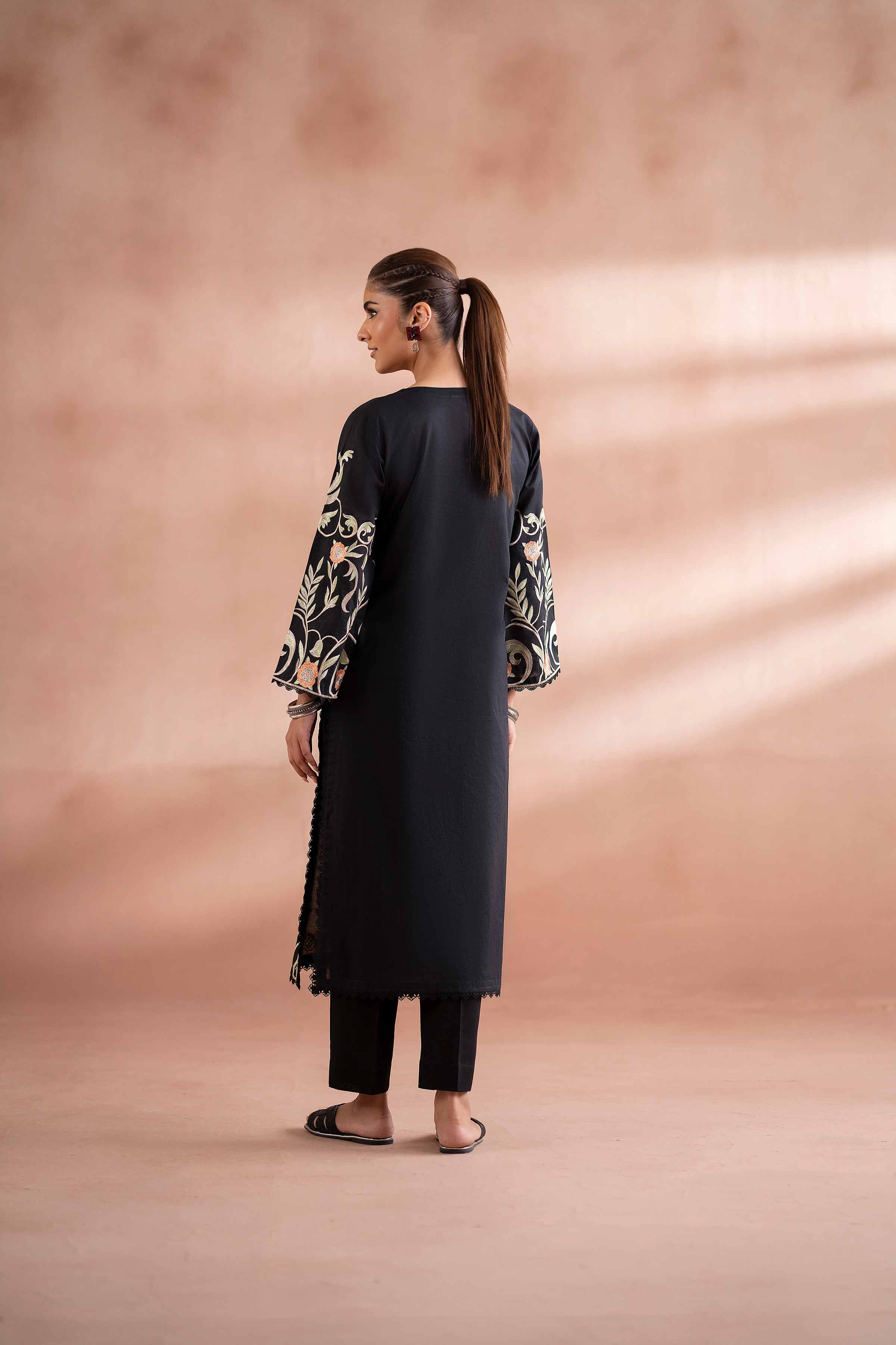 NISHATUAE - Black Embroidered Yarn Dyed 2-piece Ready to wear Dress