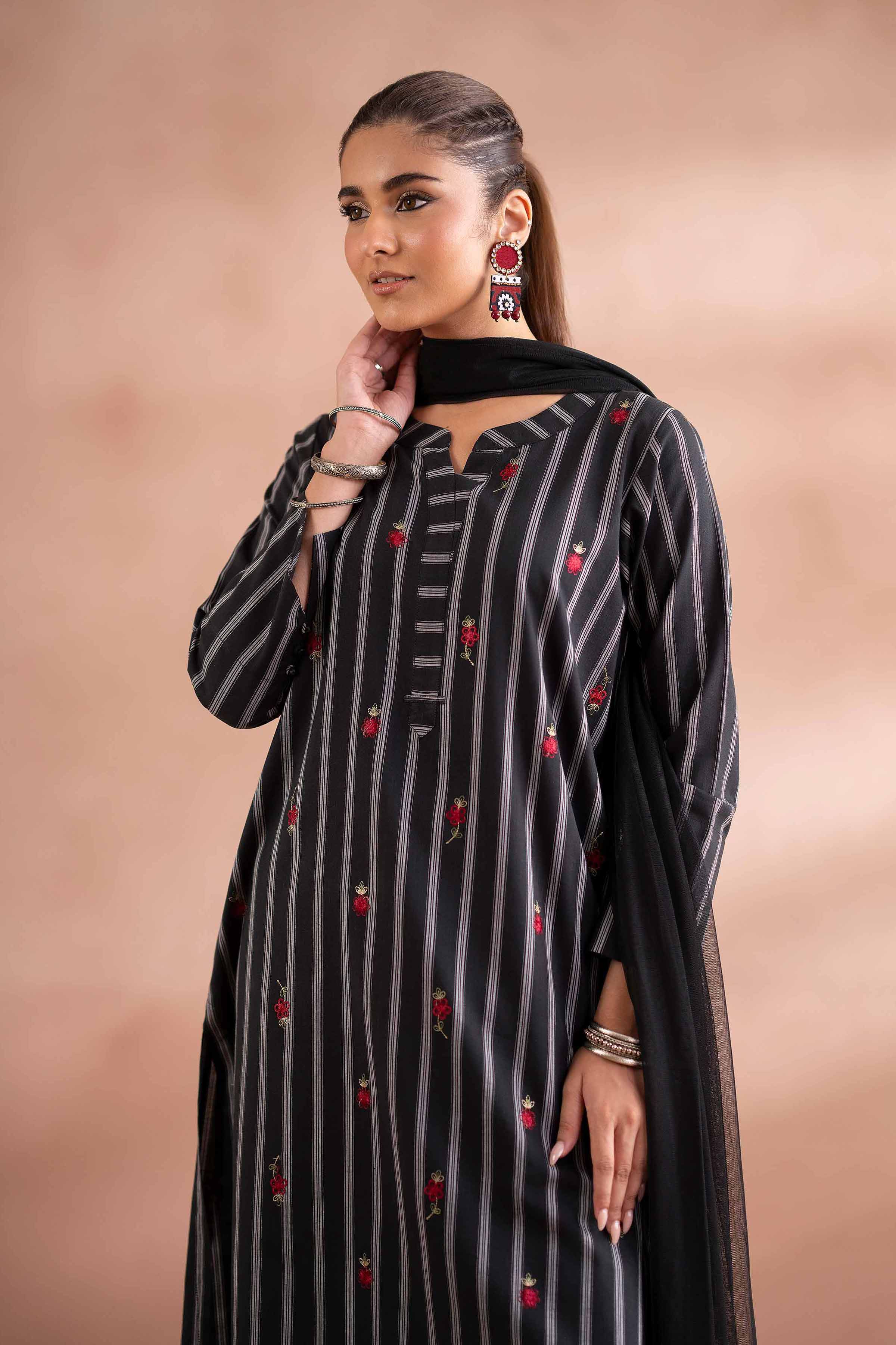 NISHATUAE - Black Embroidered Yarn Dyed 3-piece Ready to wear Suit