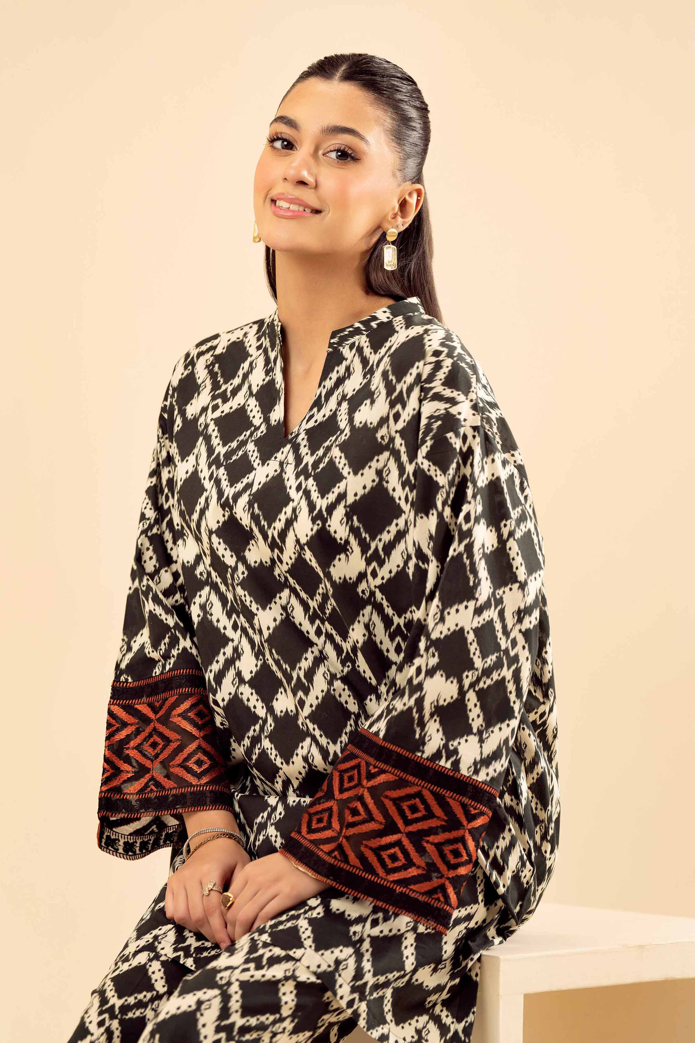 NISHATUAE - Black Embroidered Cambric 2-piece Ready to wear Dress