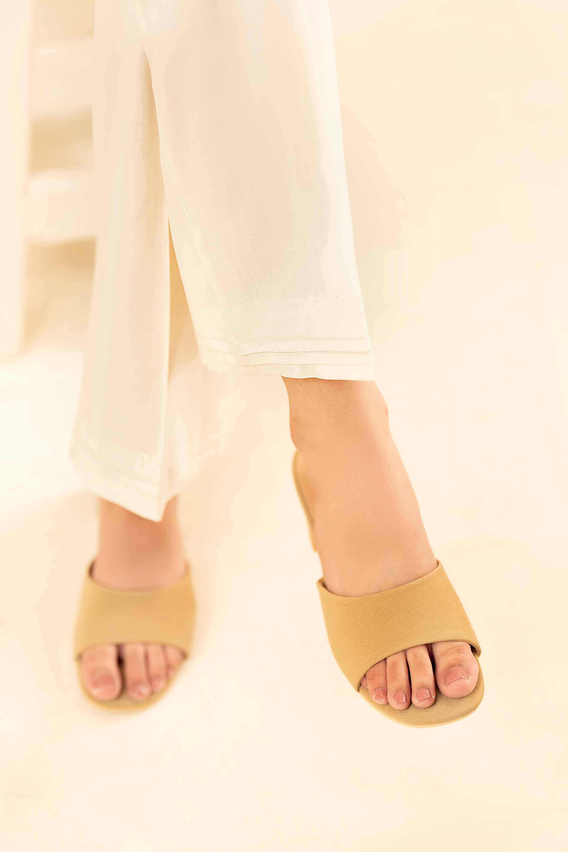 NISHATUAE - Off White Solids Cambric Ready to wear Trousers